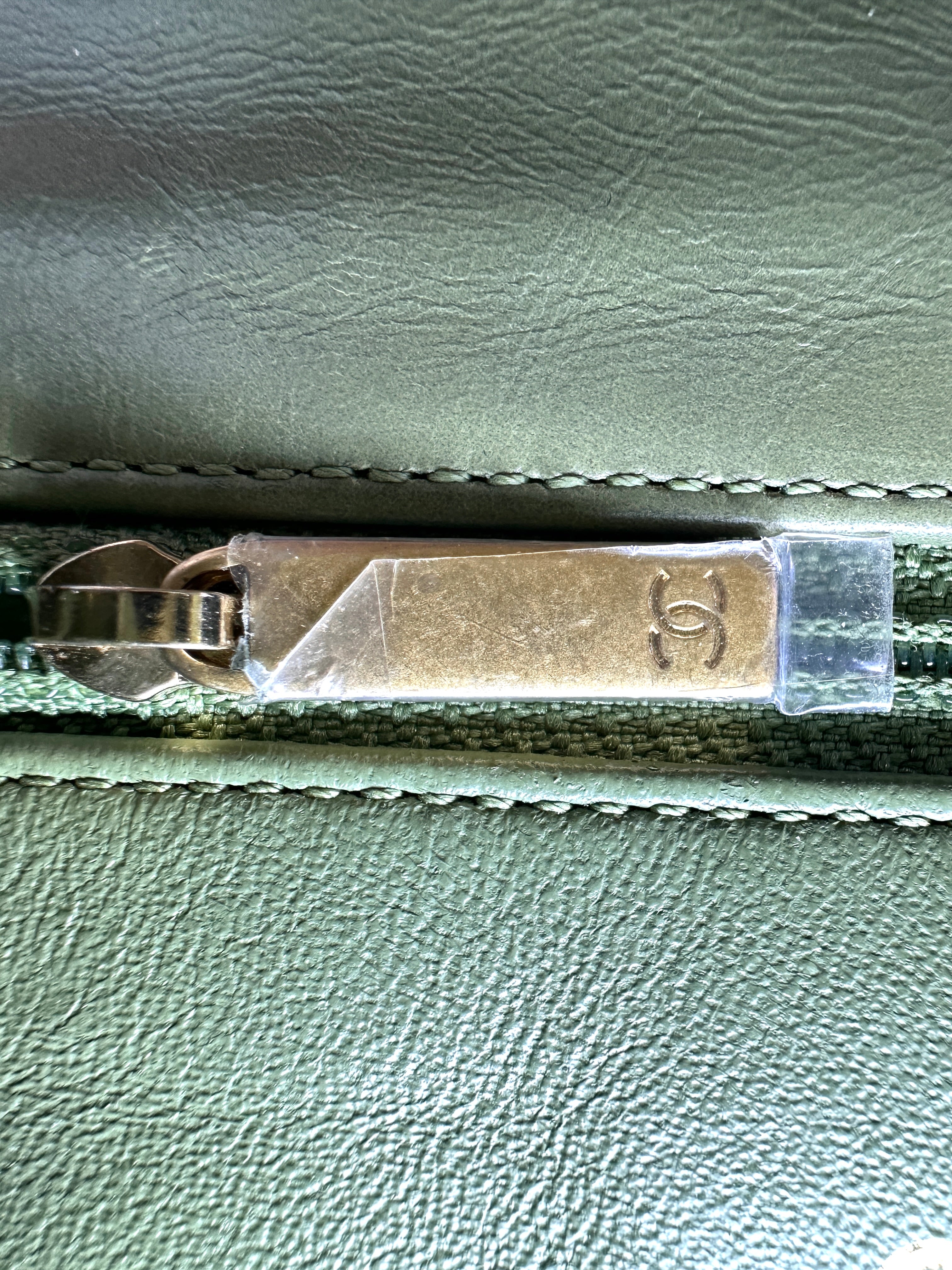 Chanel CoCo Handle Green Chevron Quilted Leather Lizard Handle Medium Size Shoulder Bag(25***43) CC2377