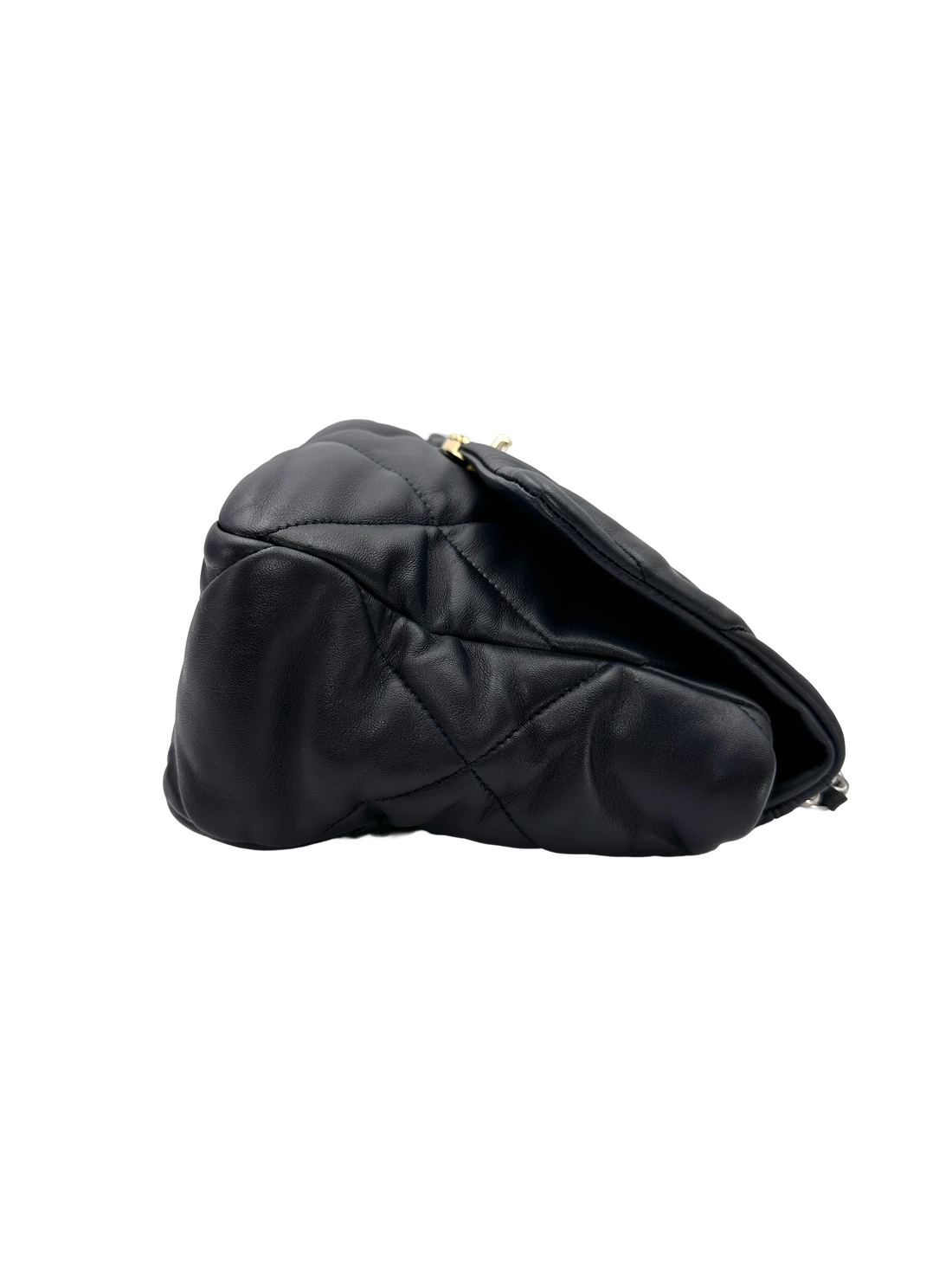 Chanel 19Bag Navy Quilted Leather Medium Size Shoulder Bag(30***25) CC2379