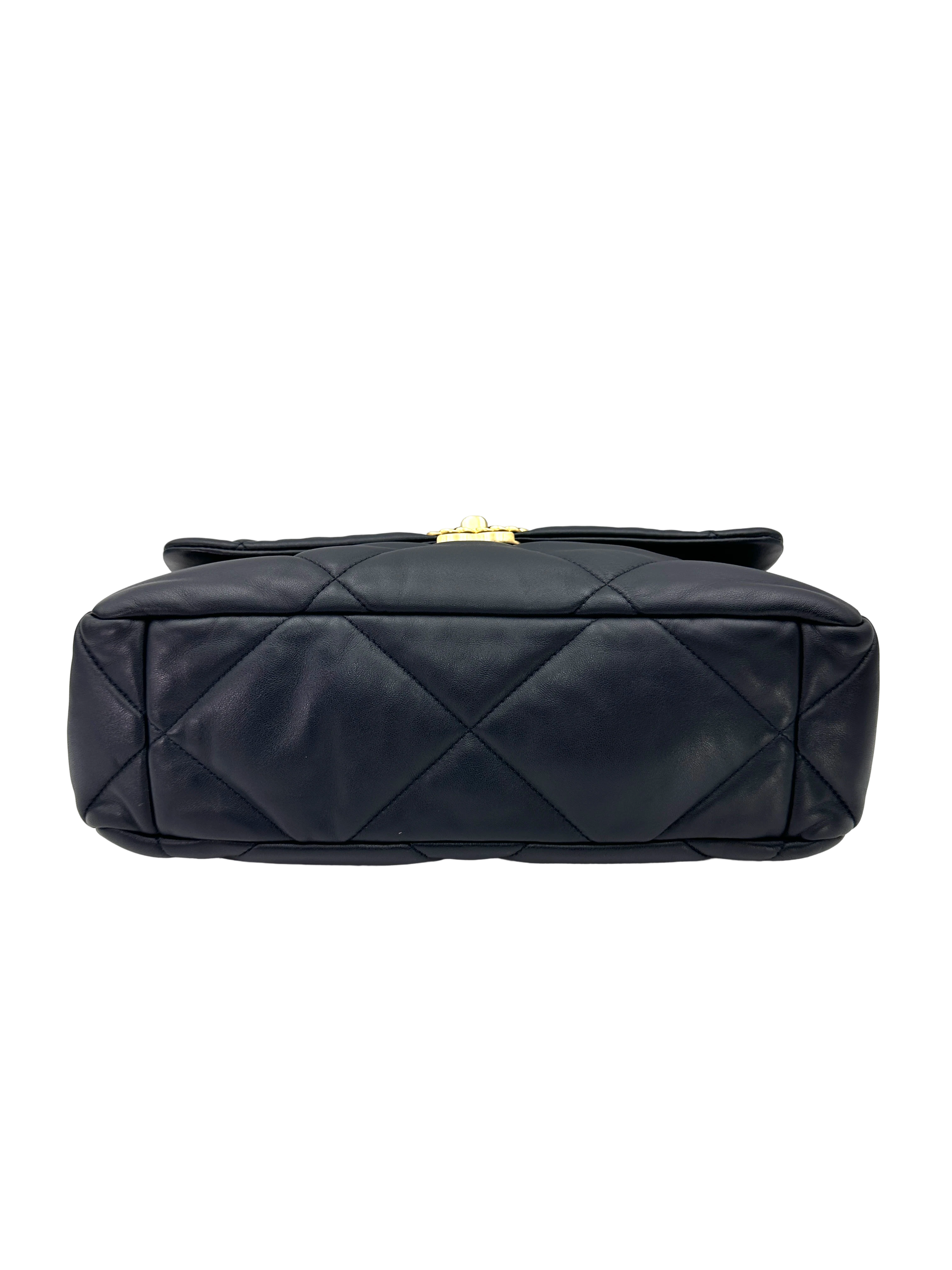 Chanel 19Bag Navy Quilted Leather Medium Size Shoulder Bag(30***25) CC2379