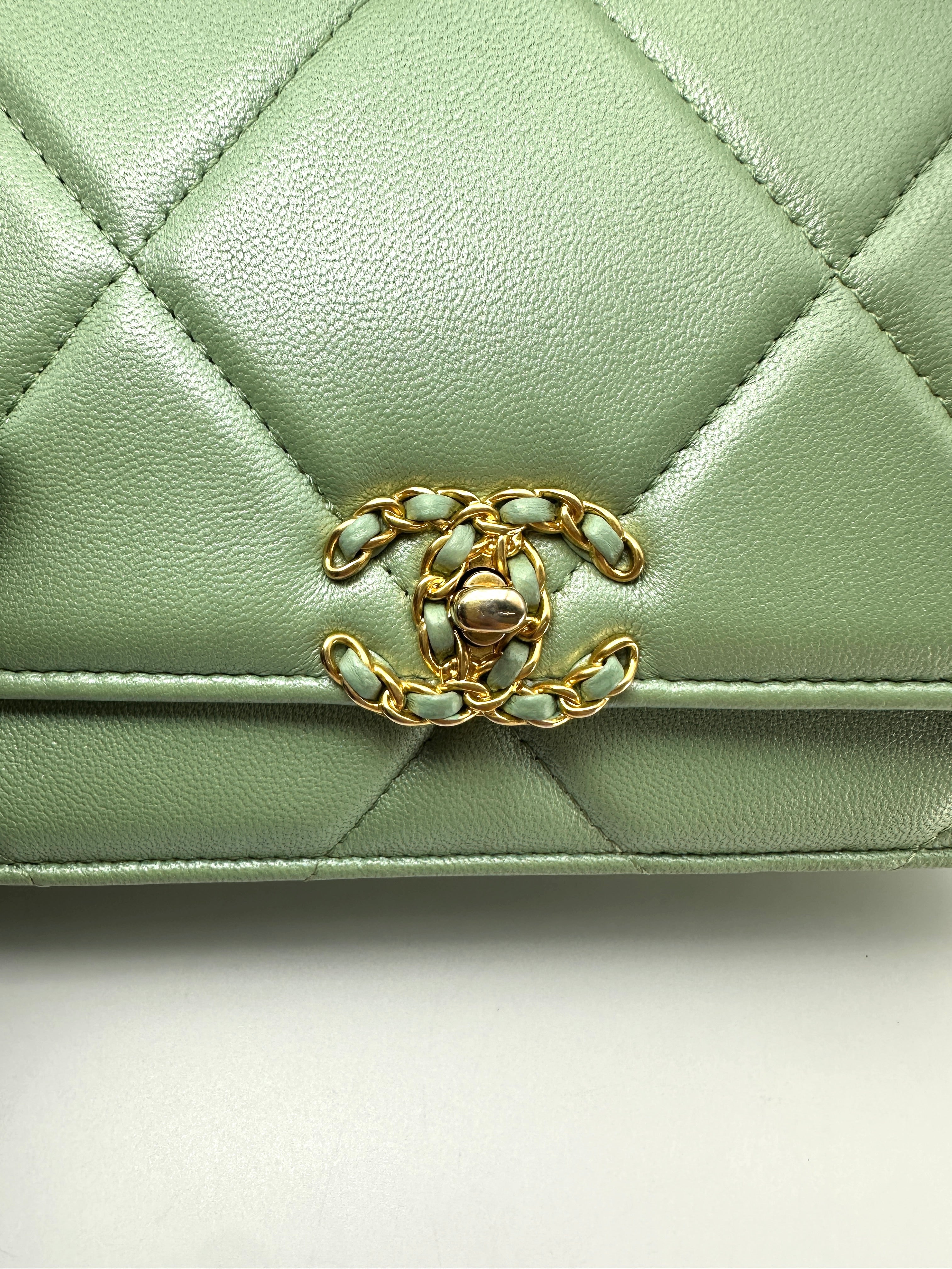 Chanel 23S 19Bag Green Quilted Leather Wallet On Chain(JL***K6) CC2380
