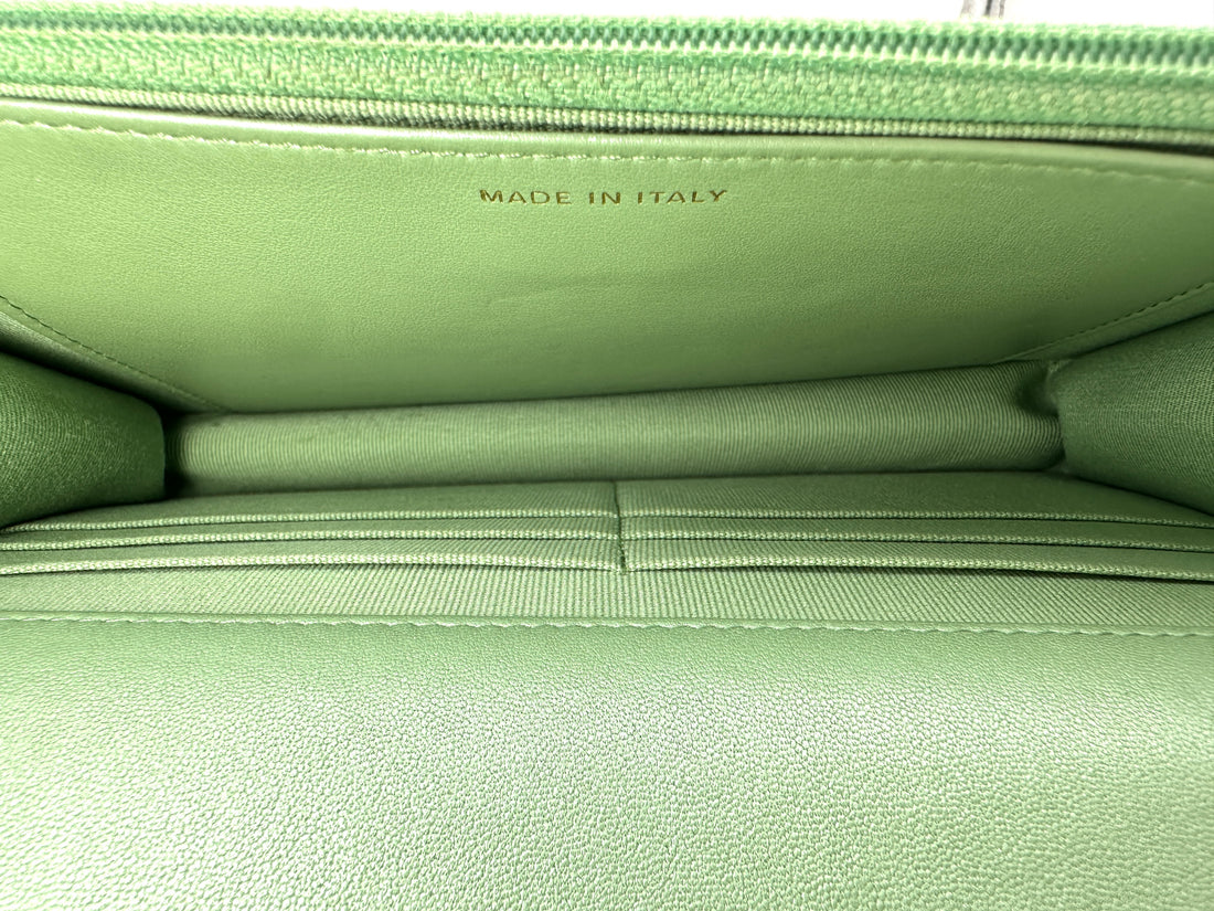 Chanel 23S 19Bag Green Quilted Leather Wallet On Chain(JL***K6) CC2380