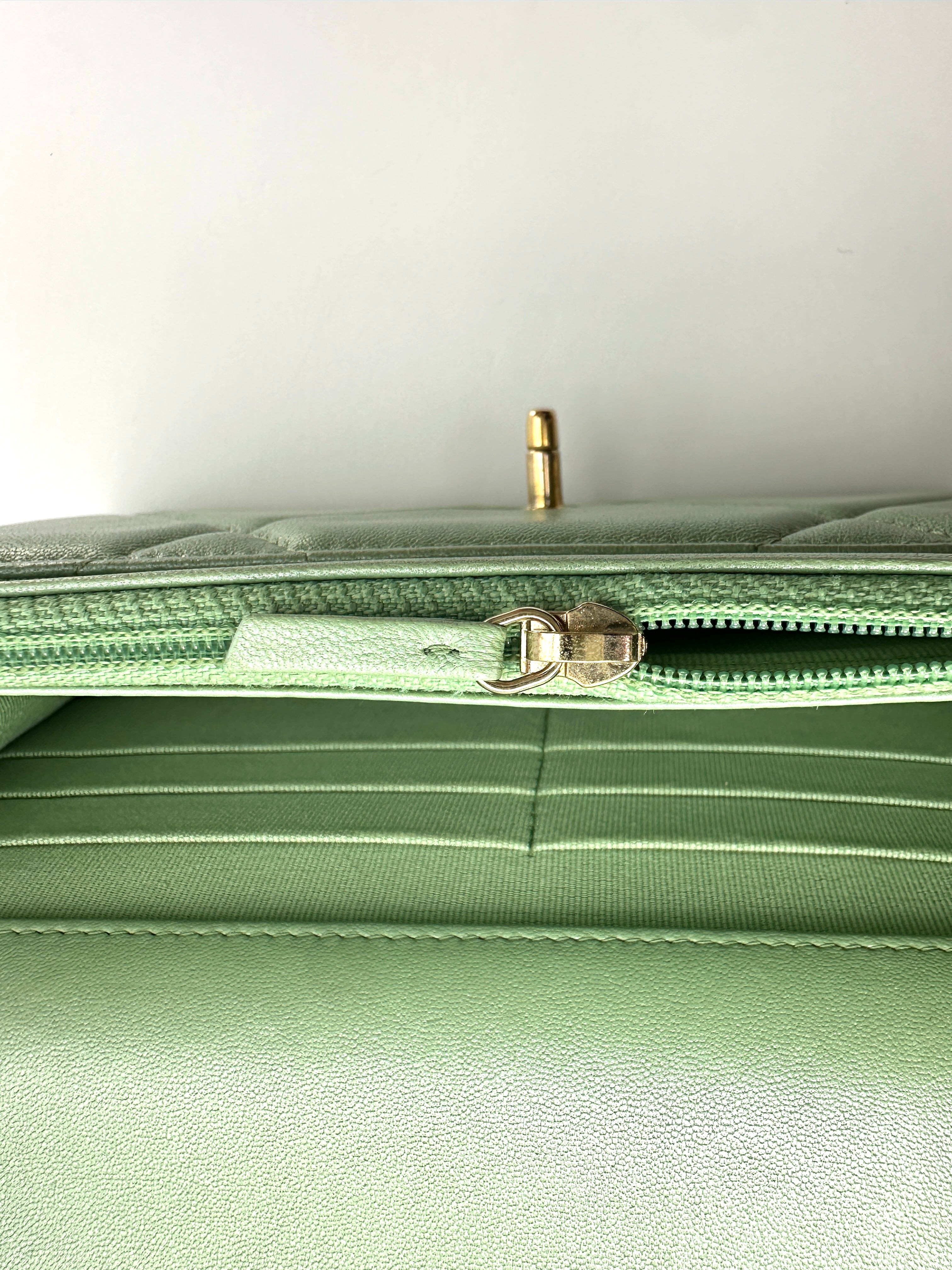 Chanel 23S 19Bag Green Quilted Leather Wallet On Chain(JL***K6) CC2380