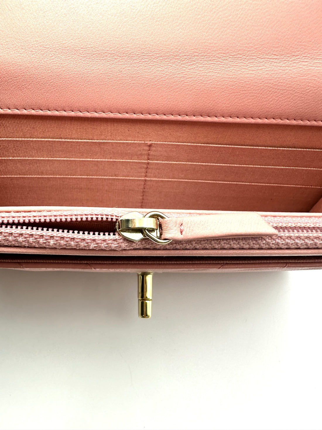 Chanel Trendy CC Pink Chevron Quilted Lambskin Wallet On Chain(25***96) CC2396