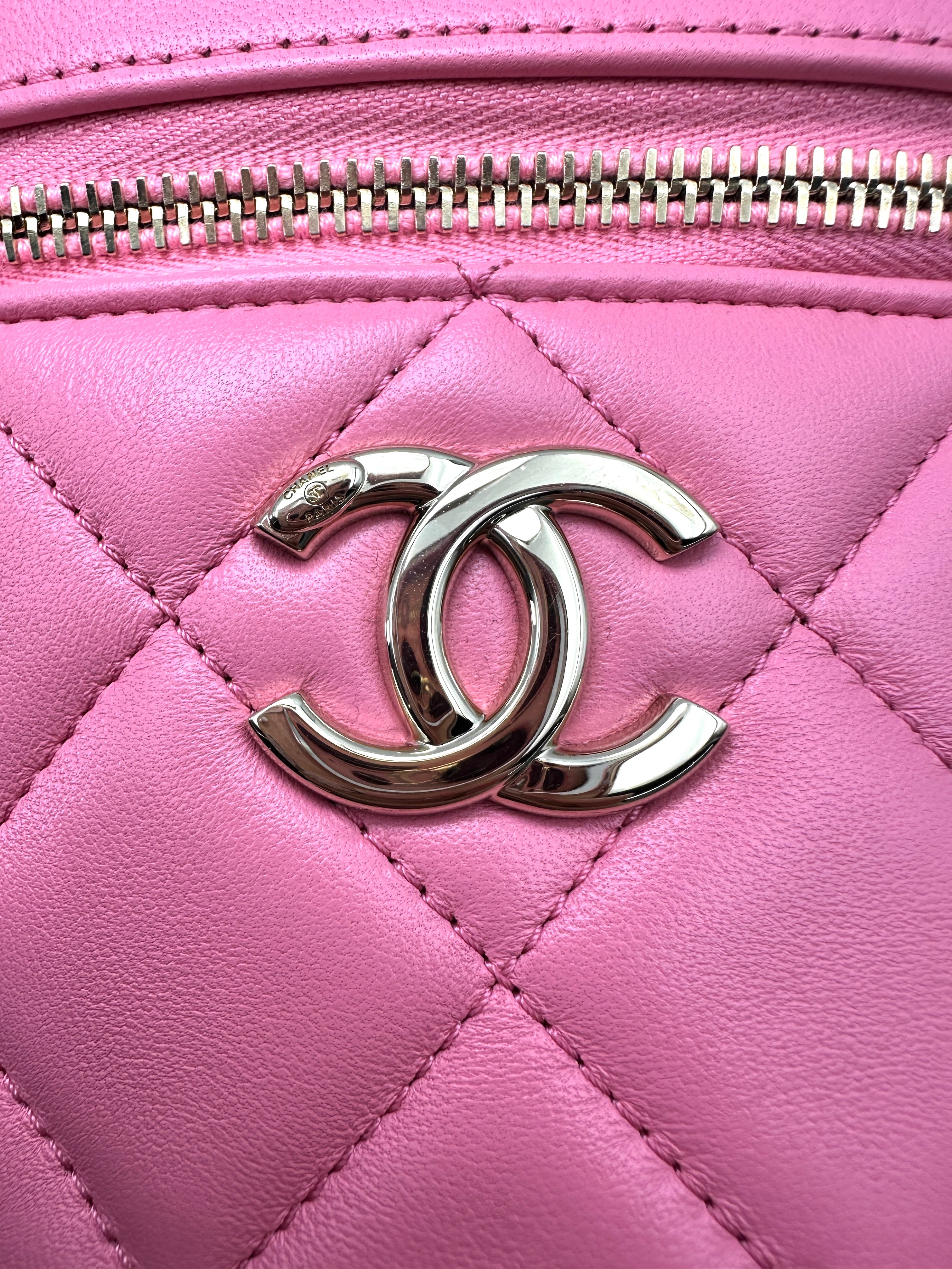 Chanel Trendy CC Pink Quilted Leather Top Handle Vanity Case(30***31) CC2397