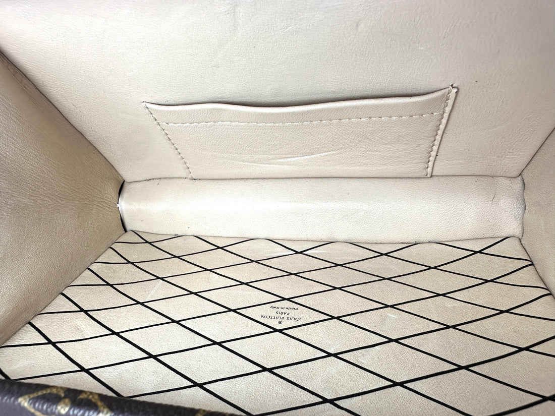 Louis Vuitton Petite Malle Monogram Canvas Shoulder Bag LV3179