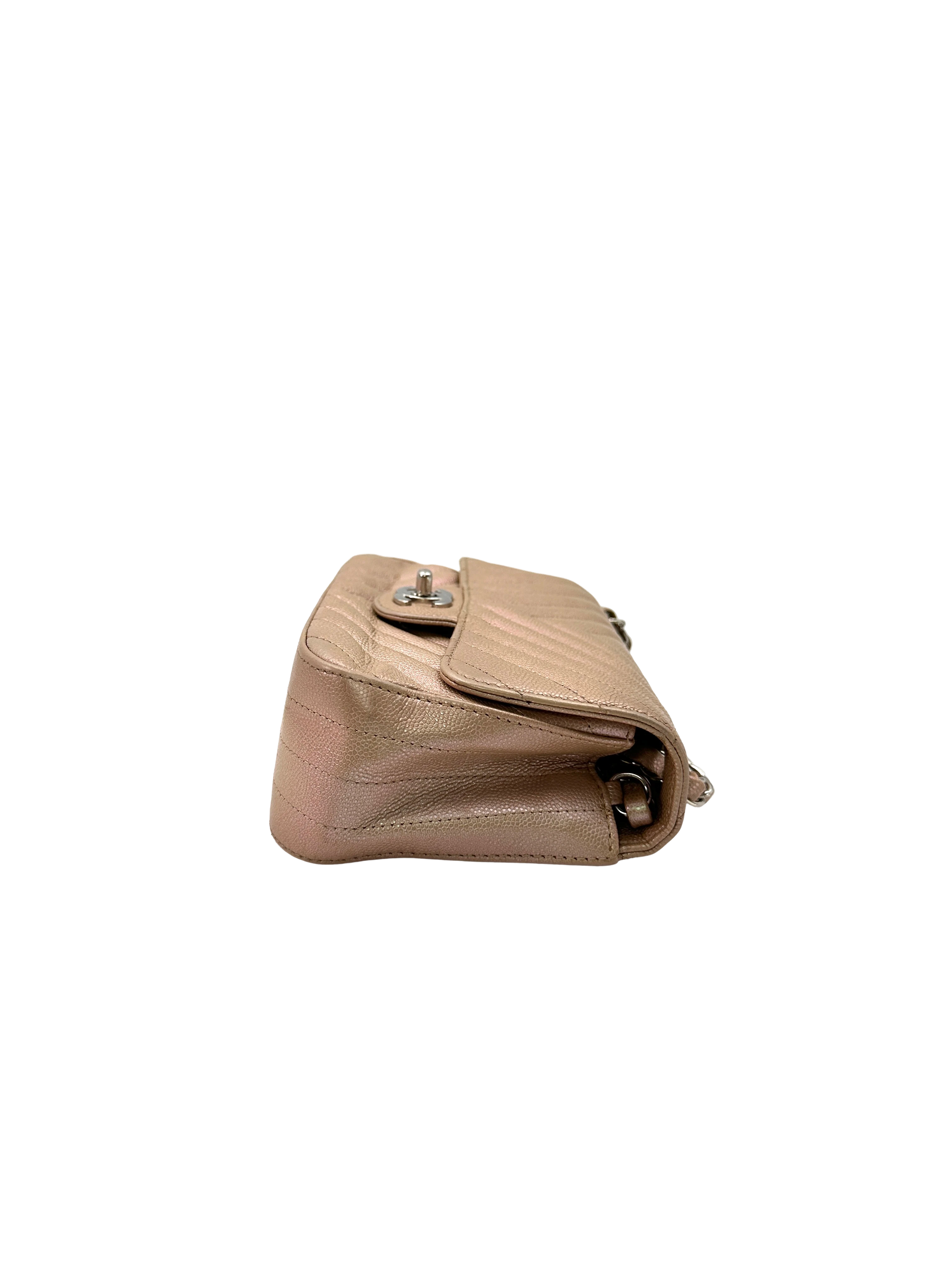 Chanel Classic Flap Iridescent Gold Chevron Quilted Leather Mini Shoulder Bag(24***05) CC2398