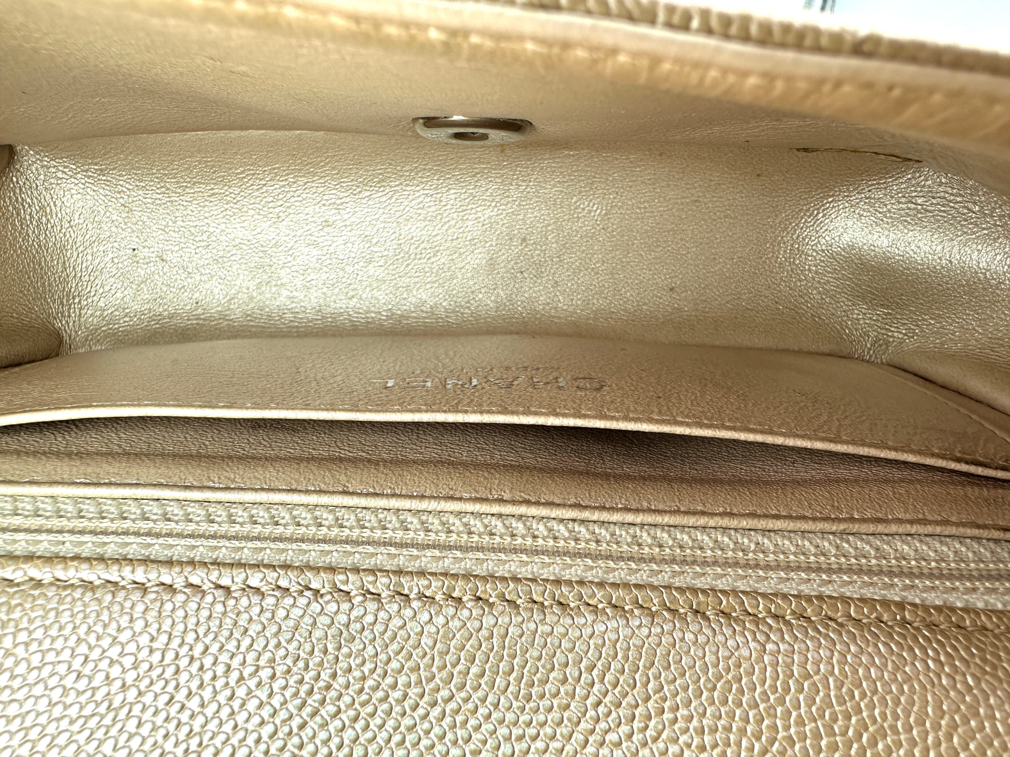 Chanel Classic Flap Iridescent Gold Chevron Quilted Leather Mini Shoulder Bag(24***05) CC2398