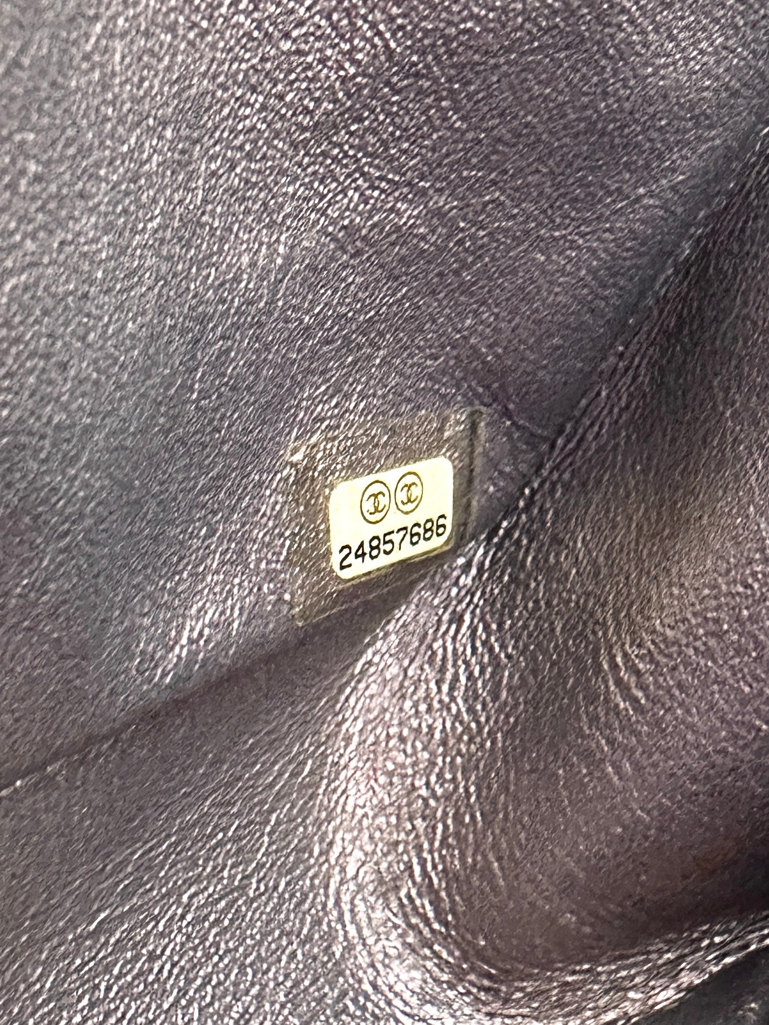Chanel 2.55 Reissue Iridescent Purple Chevron Quilted Leather Flap Bag(24***86) CC2414