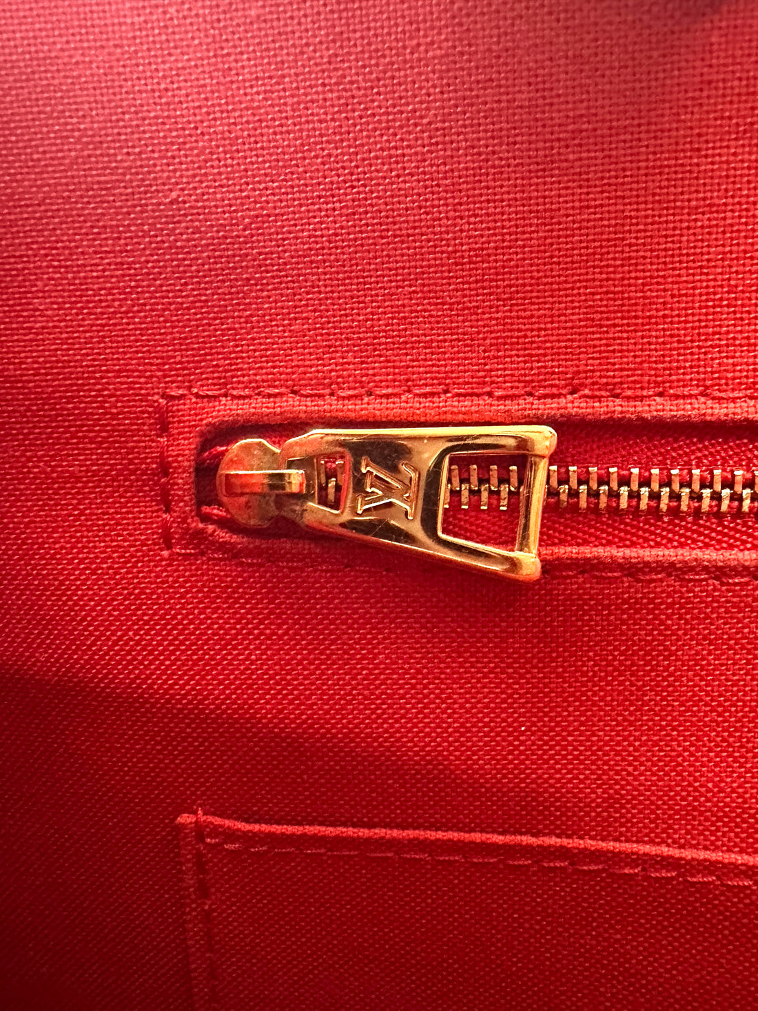 Louis Vuitton Onthego GM Monogram Canvas Handle Bag LV3188
