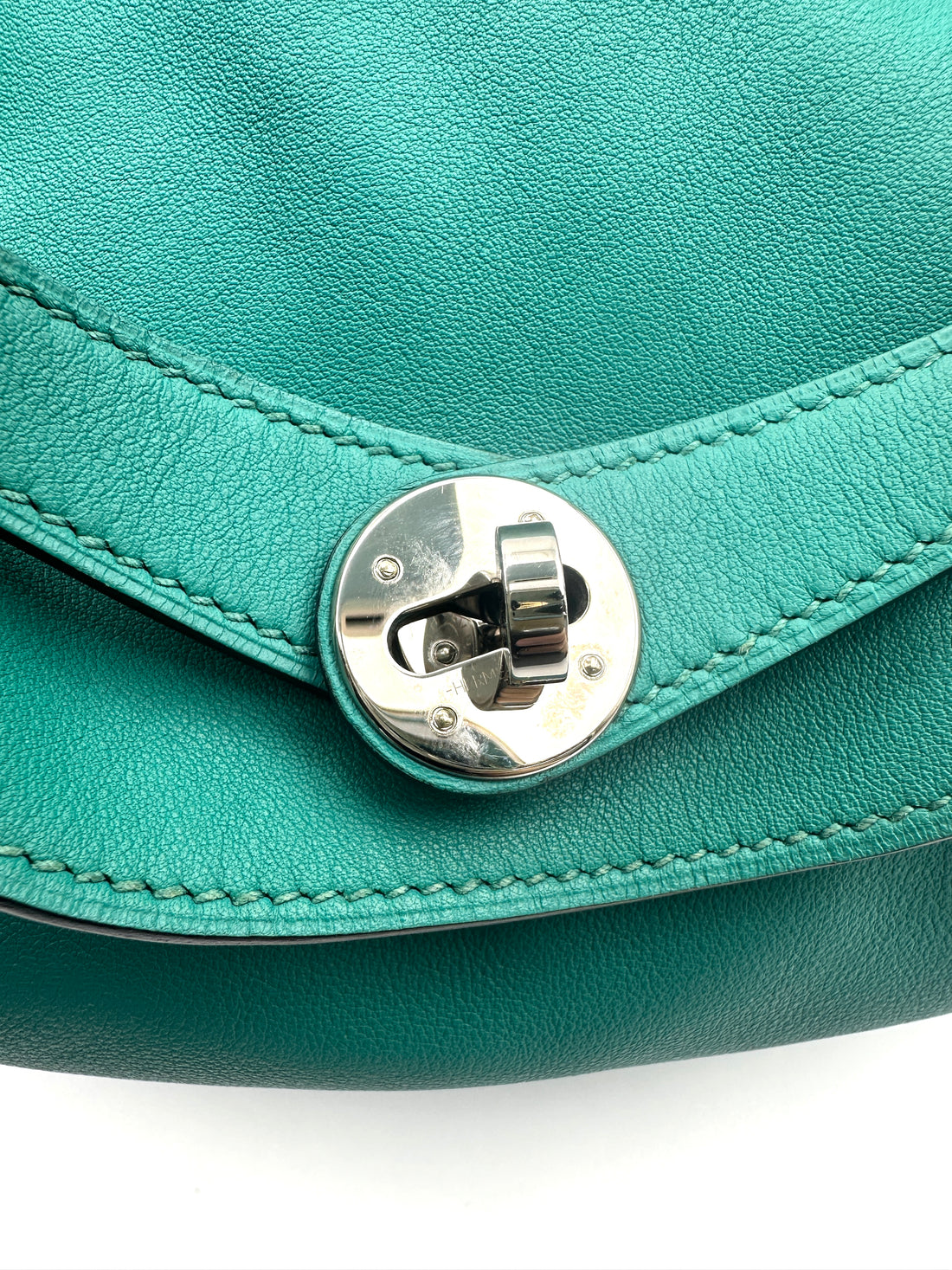 Hermes Lindy30 Turquoies Leather Handle Bag IRIS260