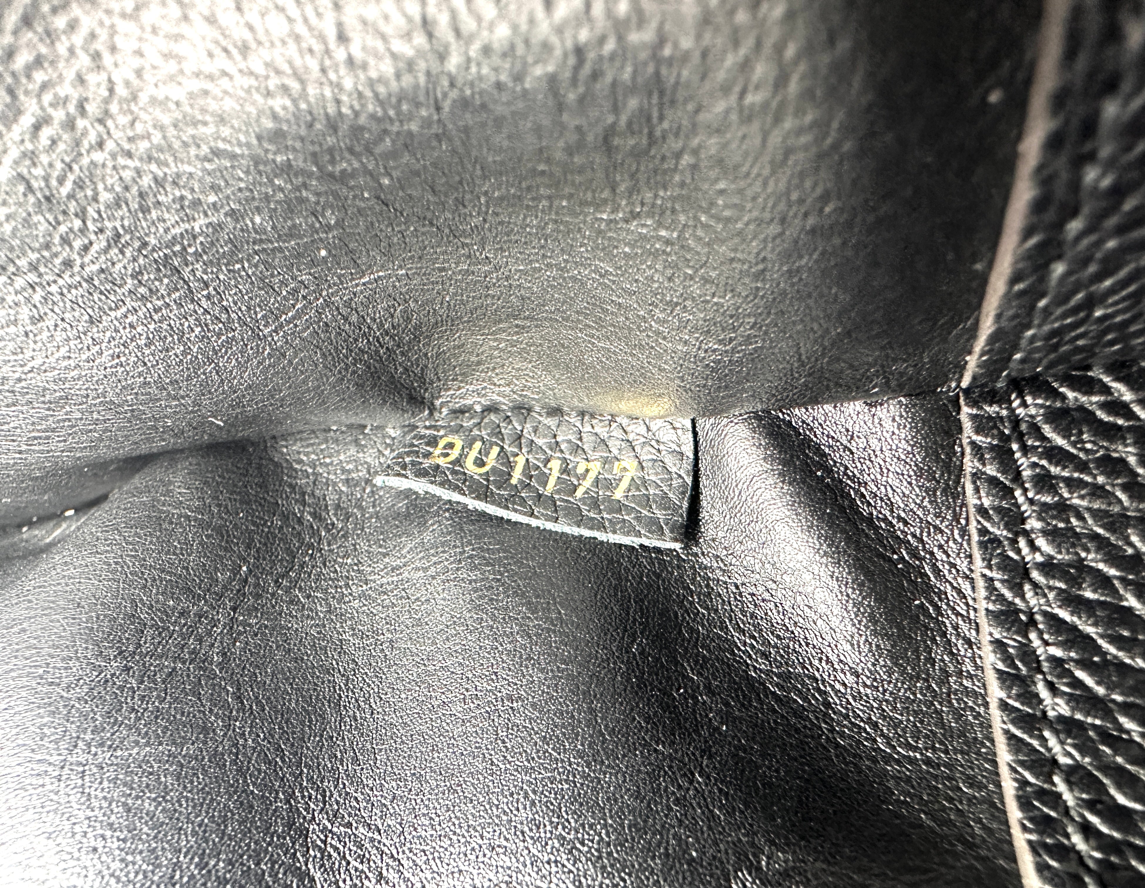 Louis Vuitton City Steamer Black Taurillon Leather Handle Bag LV3186