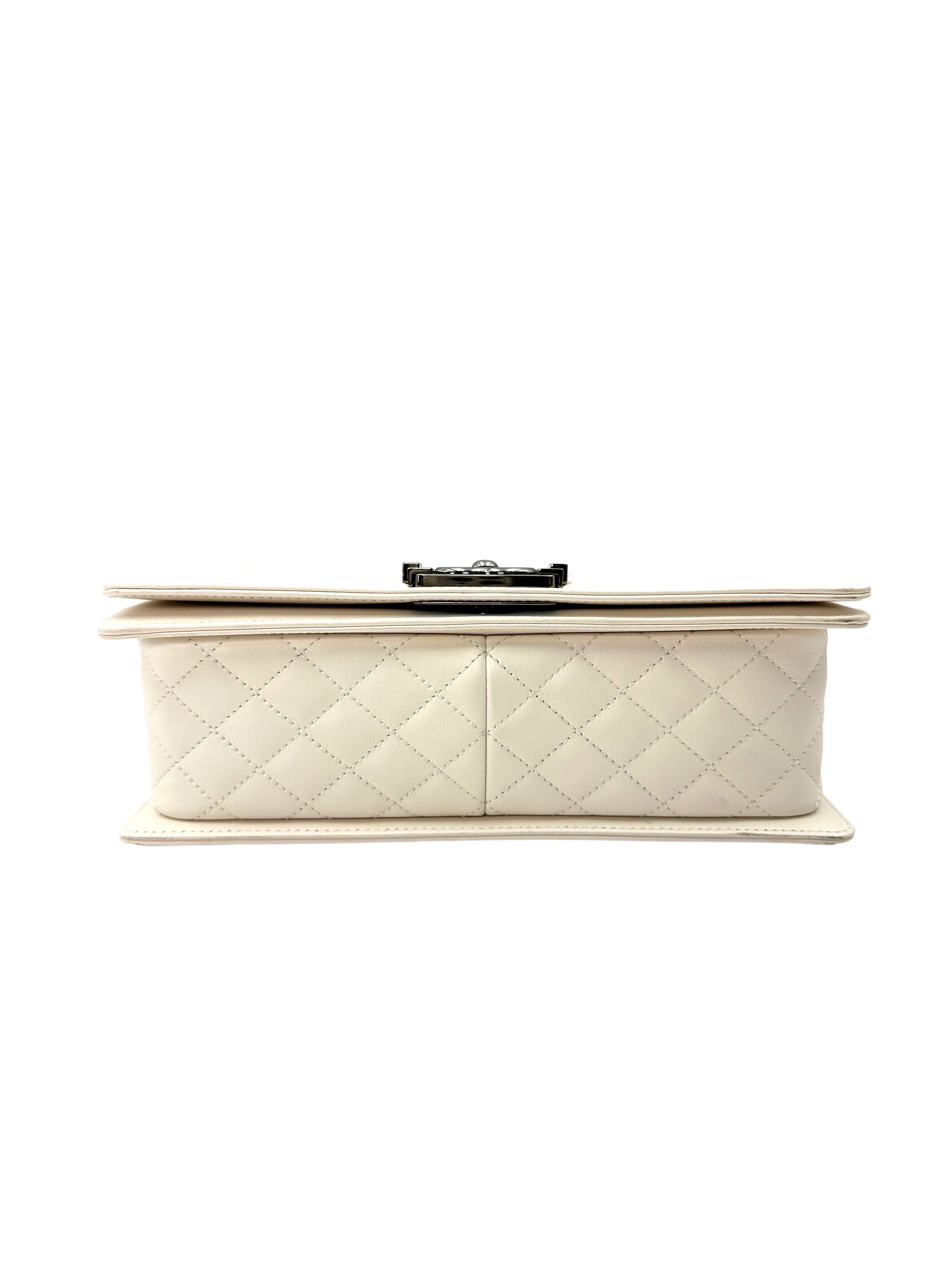 Chanel LeBoy White Quilted Leather Medium Size Flap Bag With Silver Buckle(19***93) CC2412