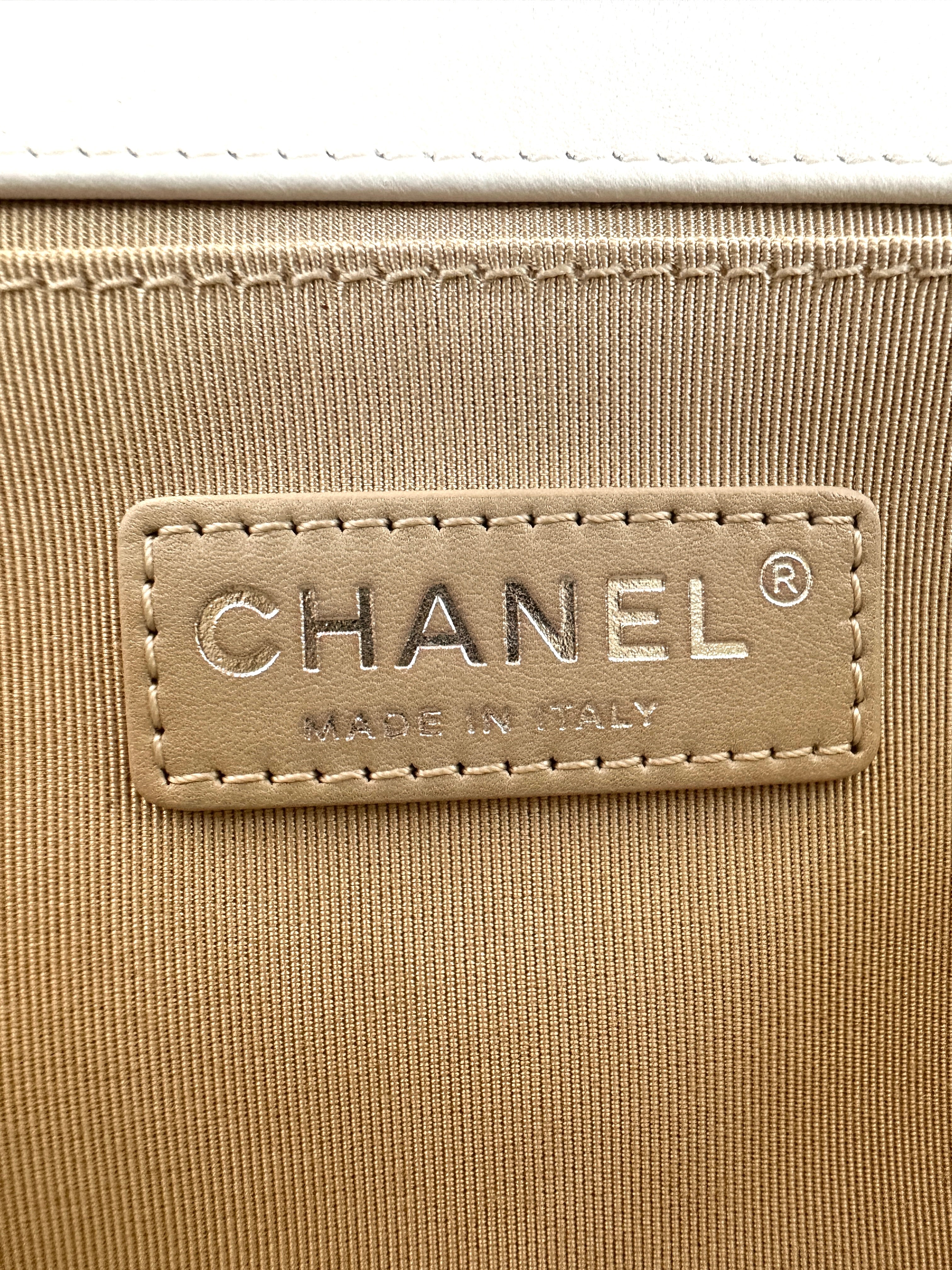 Chanel LeBoy White Quilted Leather Medium Size Flap Bag With Silver Buckle(19***93) CC2412