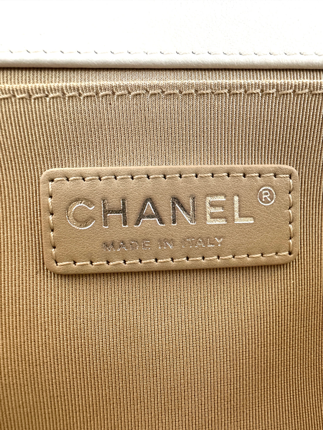 Chanel LeBoy White Quilted Leather Medium Size Flap Bag With Silver Buckle(19***93) CC2412
