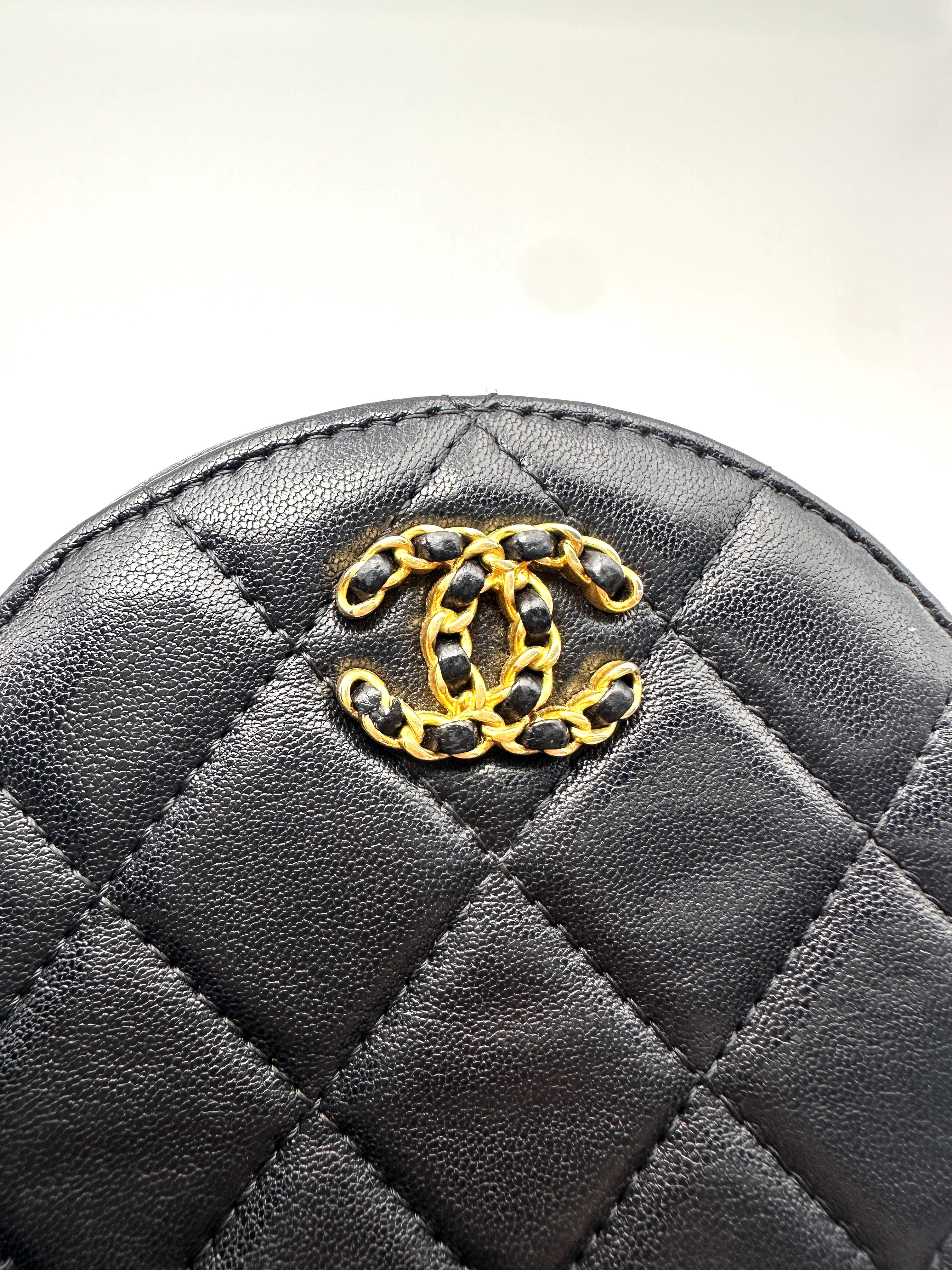 Chanel Black Quilted Leather Round Clutch(28***57) CC2416