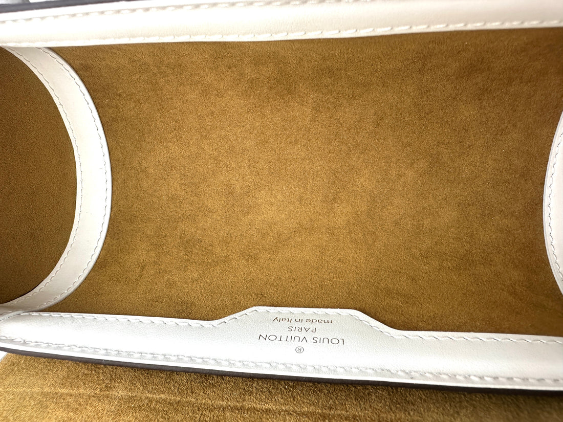 Louis Vuitton Papillon White Trim Monogram Canvas Shoulder Bag LV3193