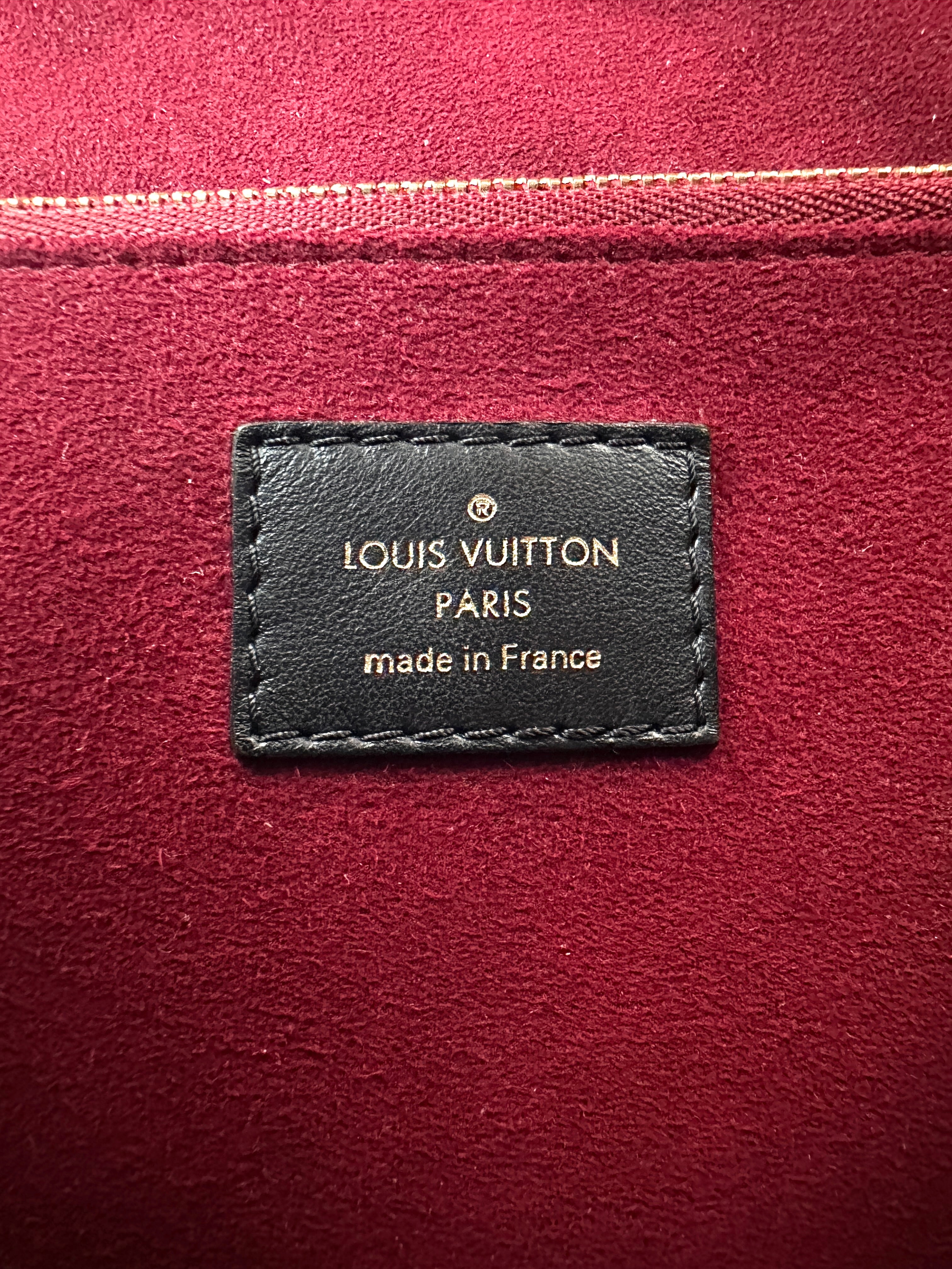 Louis Vuitton Passy Monogram Canvas Chain Shoulder Bag LV3196