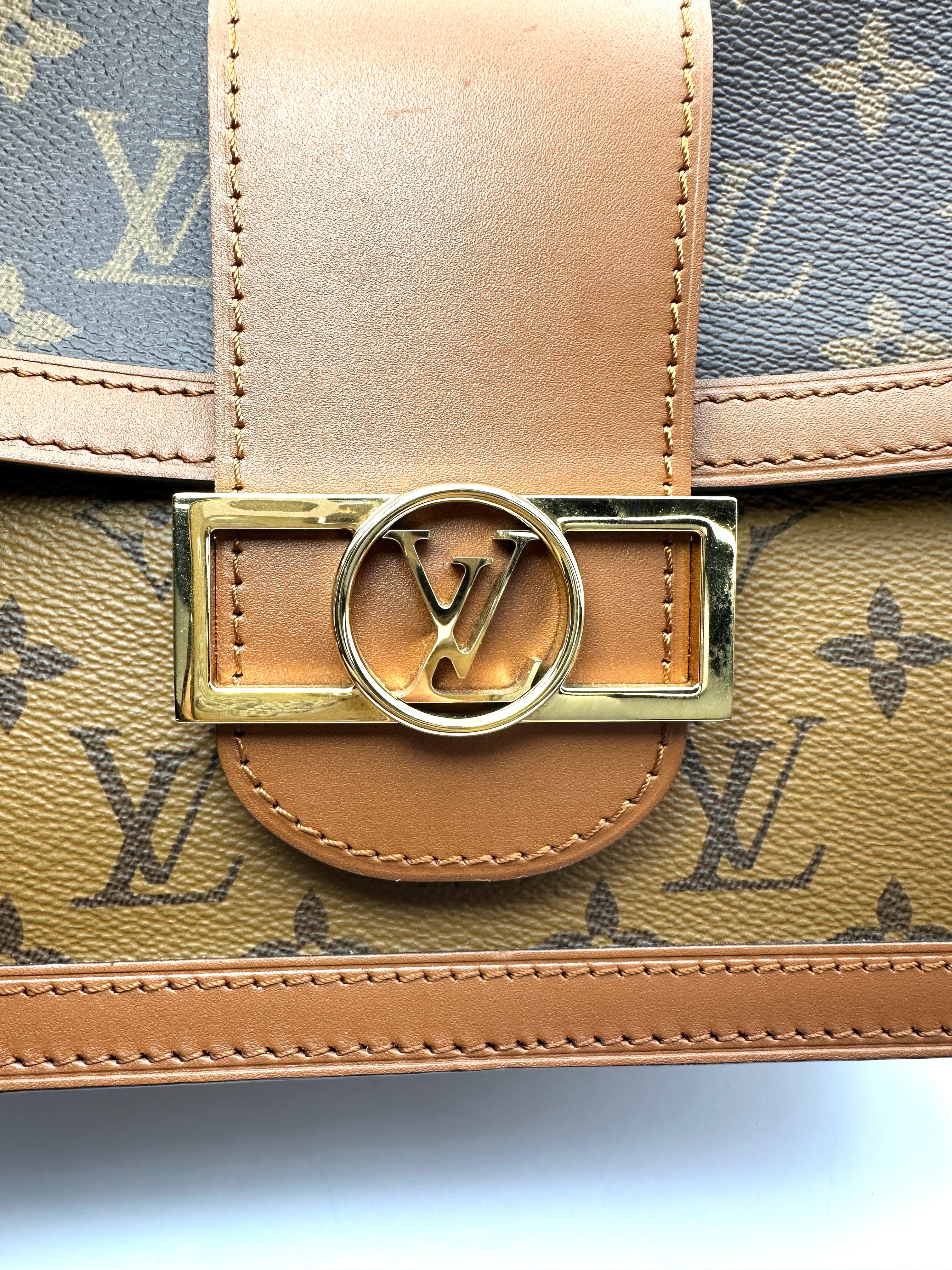 Louis Vuitton Dauphine Monogram Canvas Shoulder Bag LV3195