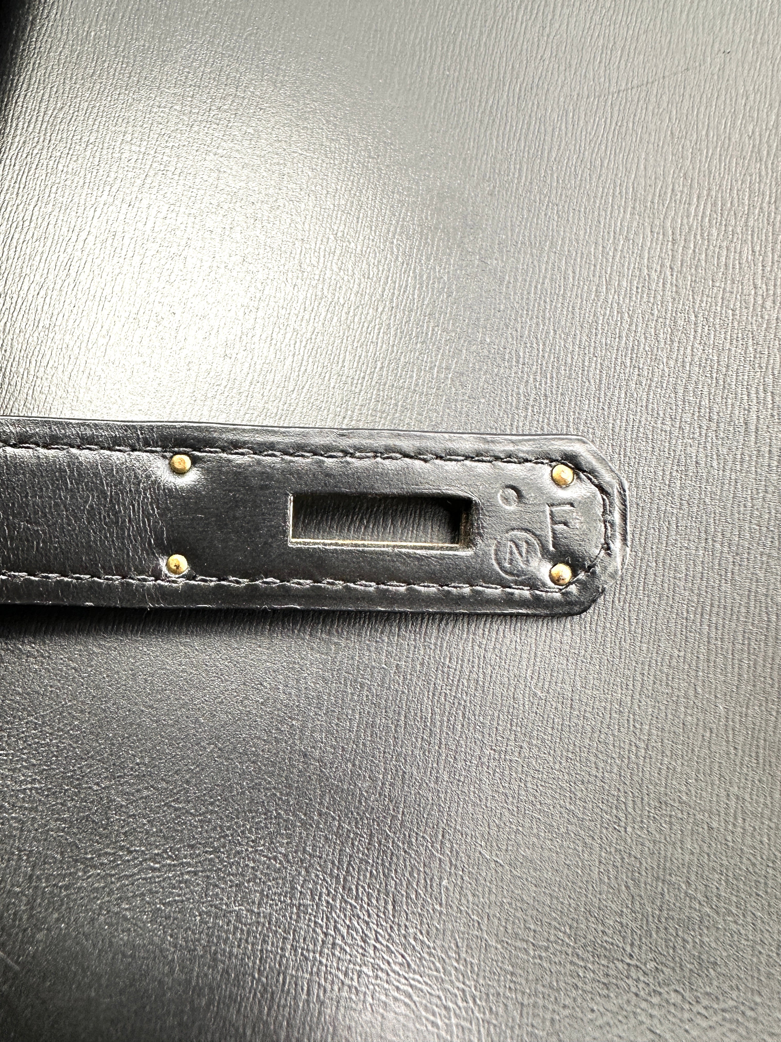 Hermes Kelly32 Black Leather Top Handle Bag With Gold Hardware HR140