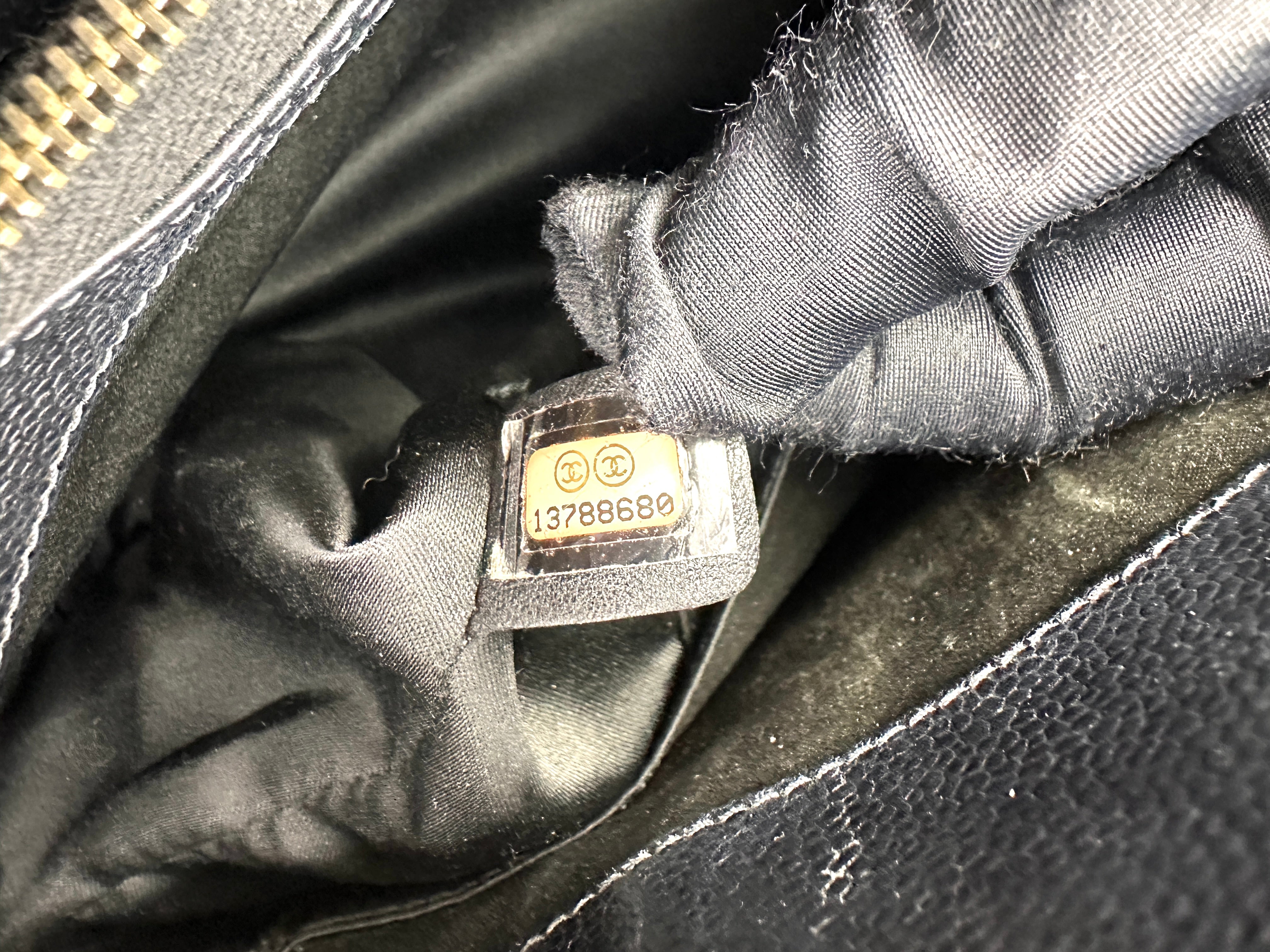 Chanel GST Black Quilted Leather Tote Handle Bag(13***80) CC2430