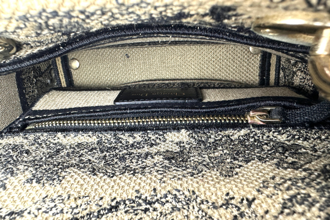 Christian Dior Lady Dior Black/Beige Tiger Embroidery Canvas Handle Bag DR871