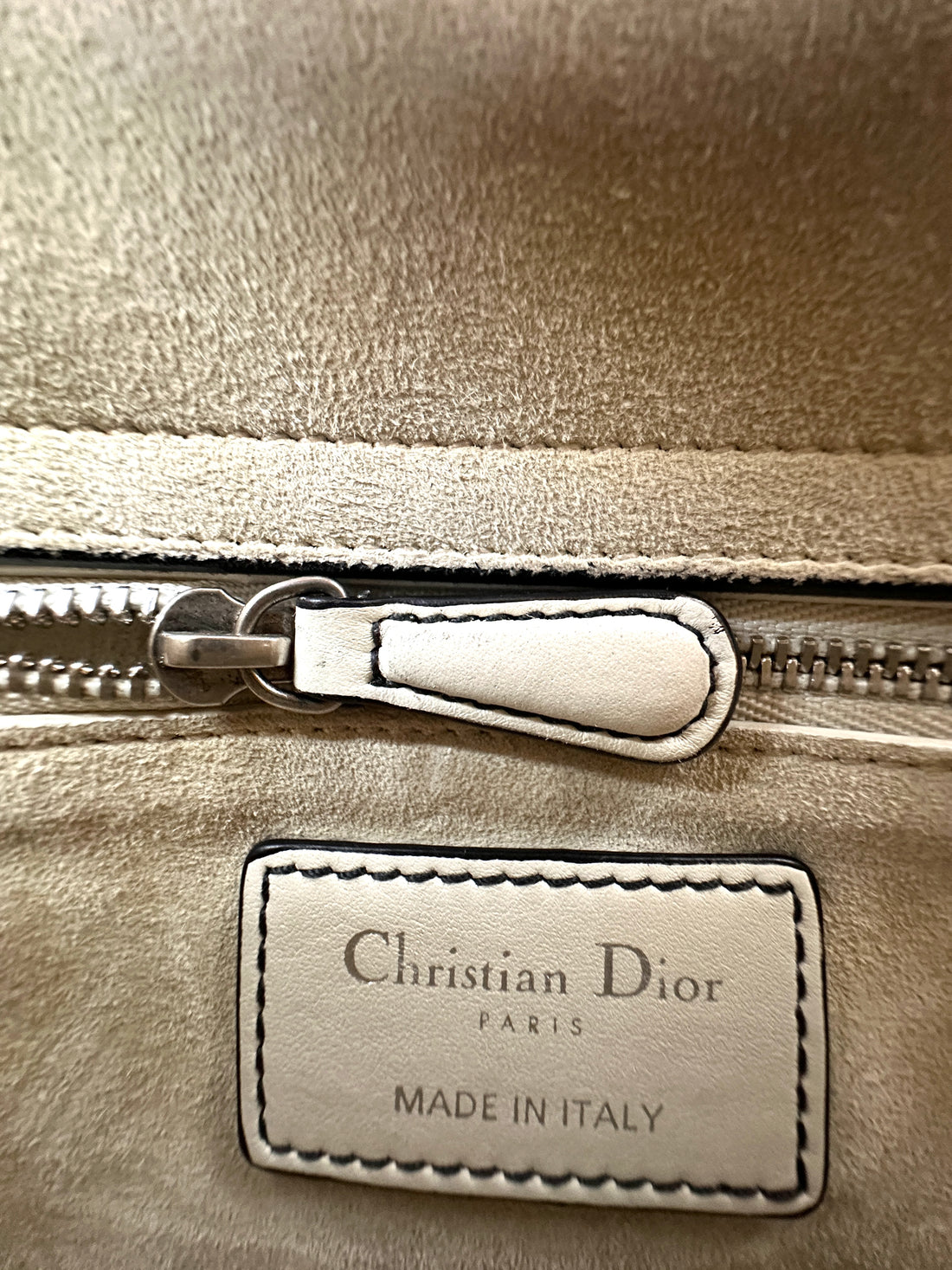Christian Dior Lady Dior White/Black Embroidered Floral Leather Handle Bag DR870