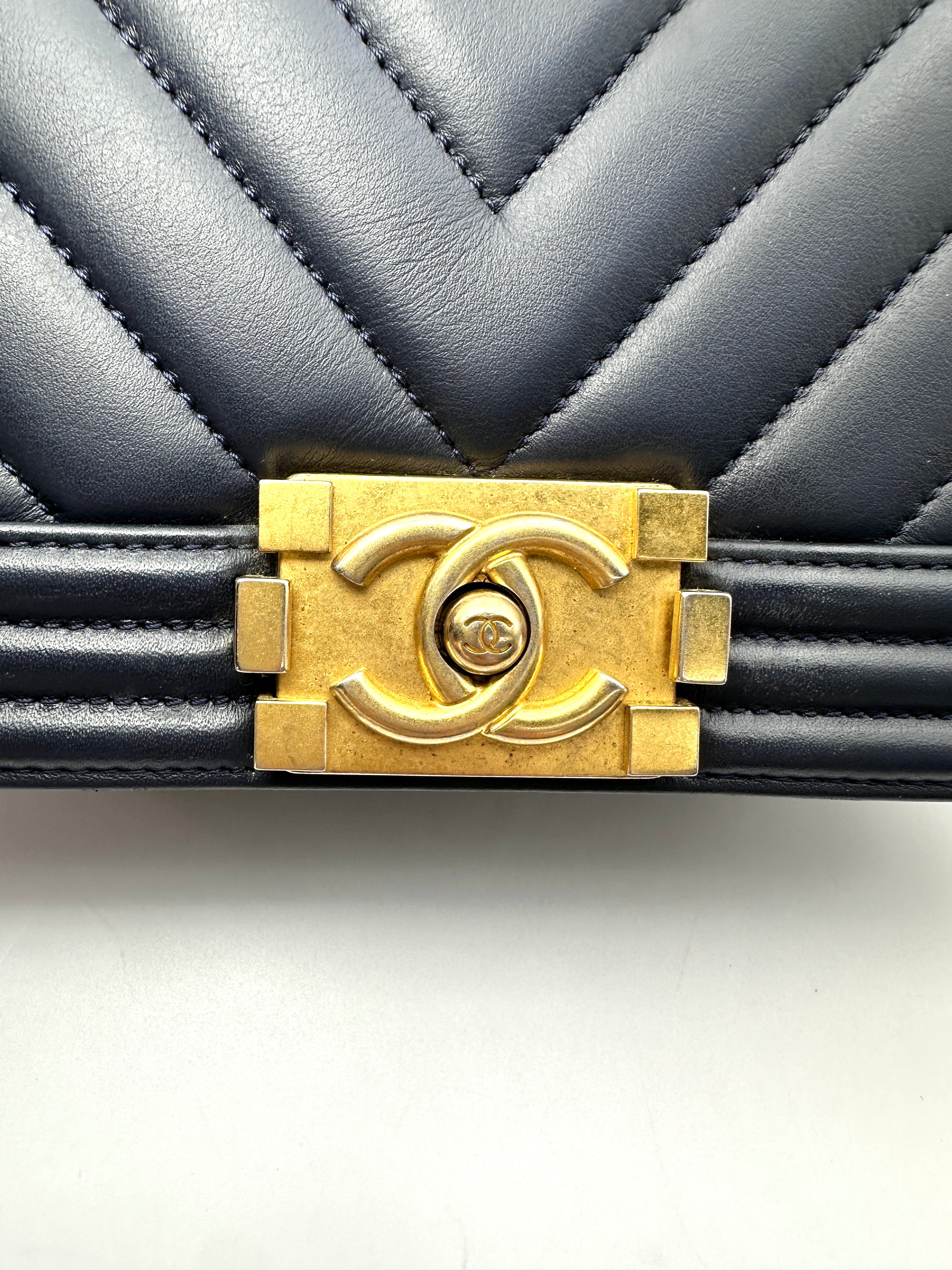 Chanel LeBoy Navy Chevron Quilted Leather Flap Bag With Gold Buckle(25***03) CC2431