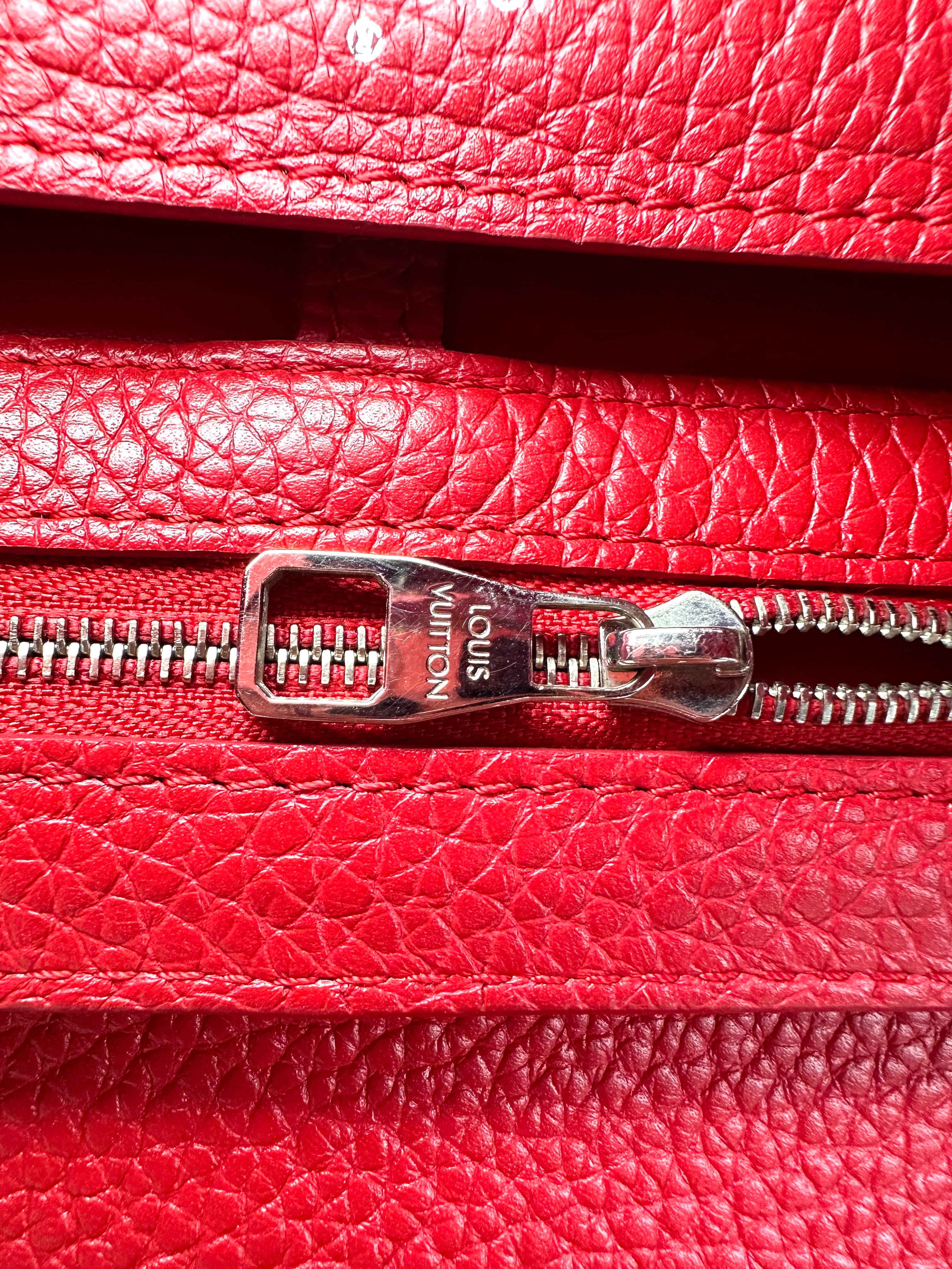 Louis Vuitton Capucines MM Red Taurillon Leather Handle Bag LV3202