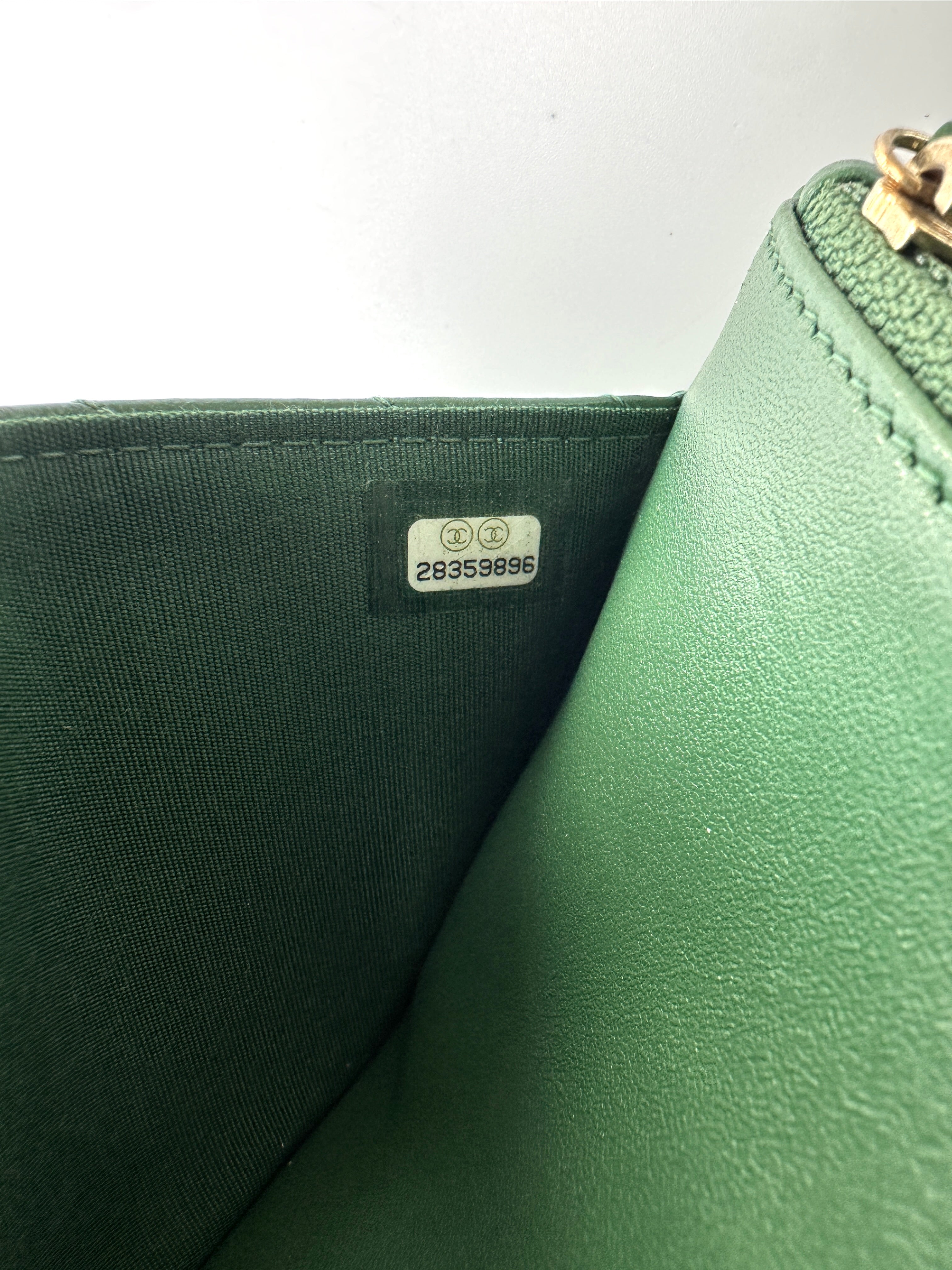 Chanel Green Chevron Quilted Leather Wallet On Chain(28***96) IRIS261
