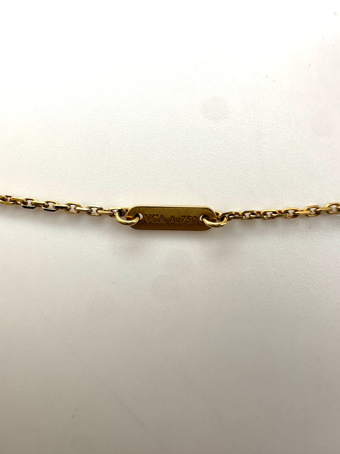 Van Cleef & Arpels White Alhambra Pendant Necklace VC10