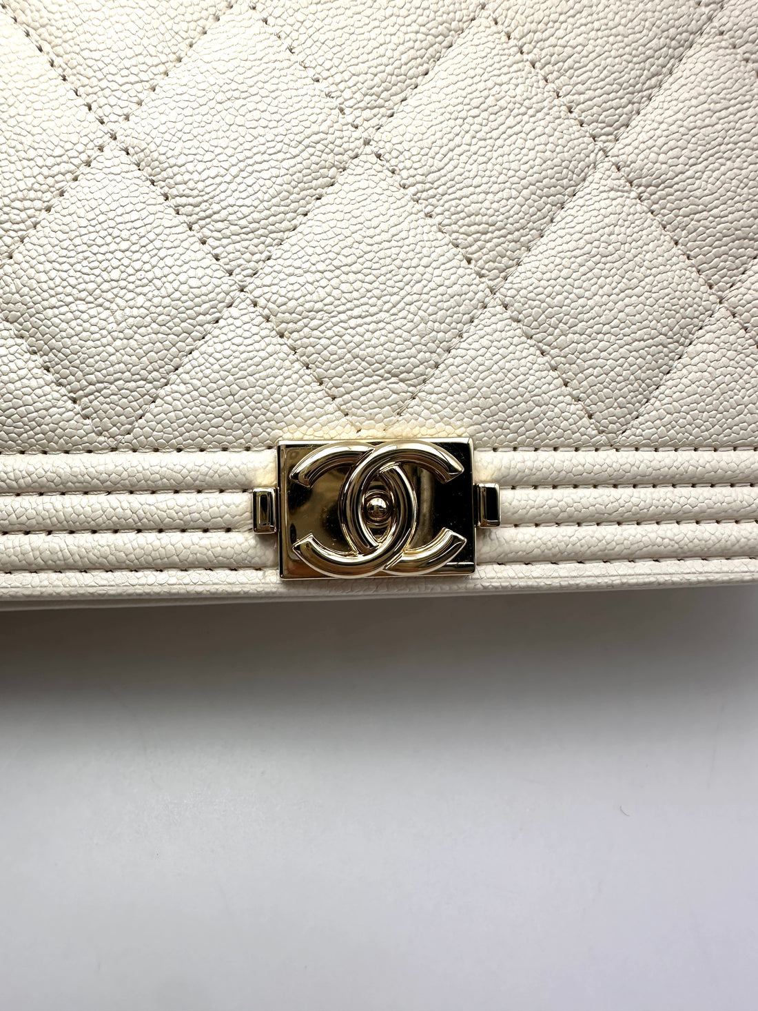 Chanel LeBoy White Quilted Leather Wallet On Chain(27***33) CC2427