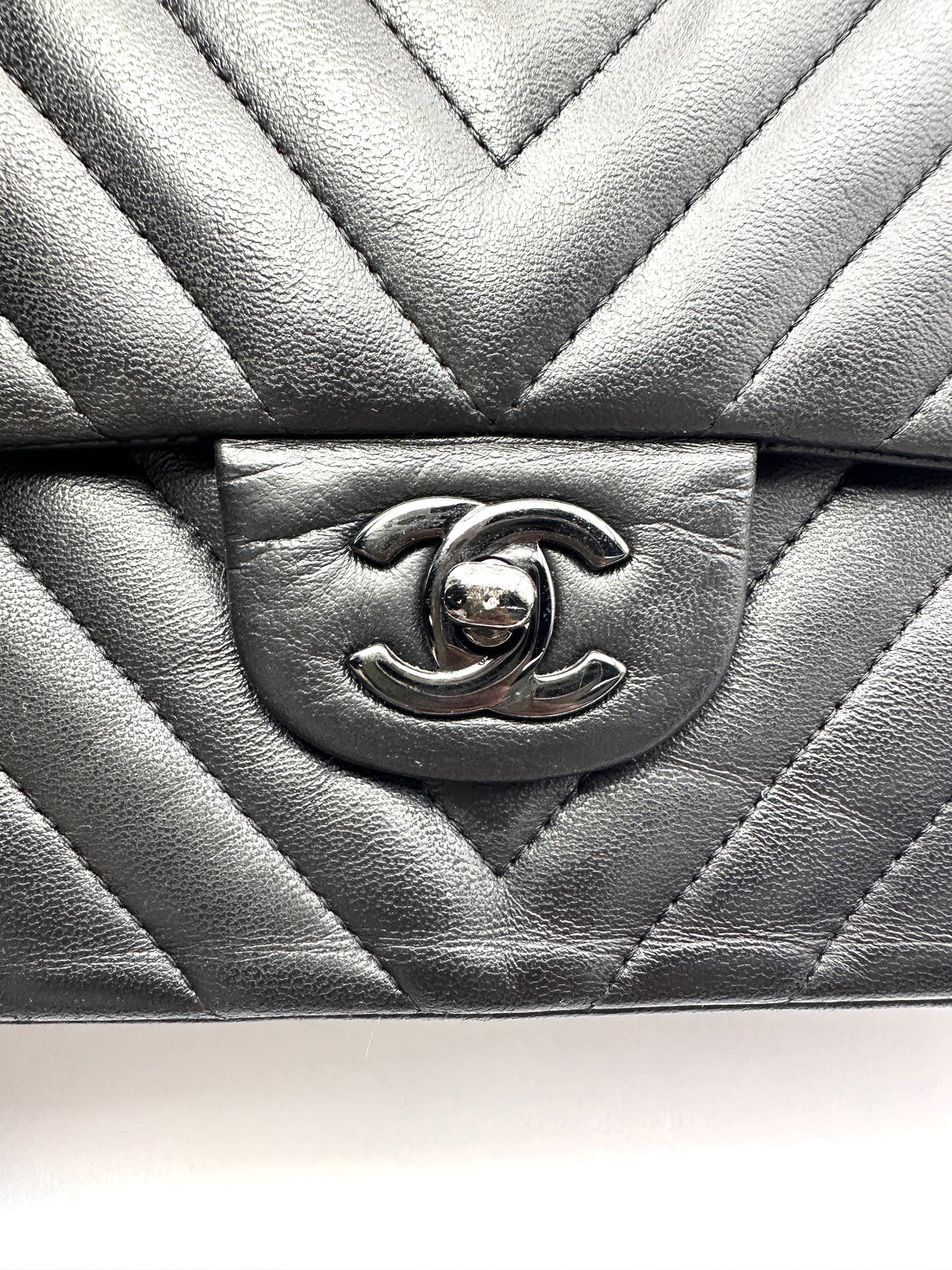 Chanel Classic Double So Black Chevron Quilted Leather Medium Size Shoulder Bag(21***56) CC2440