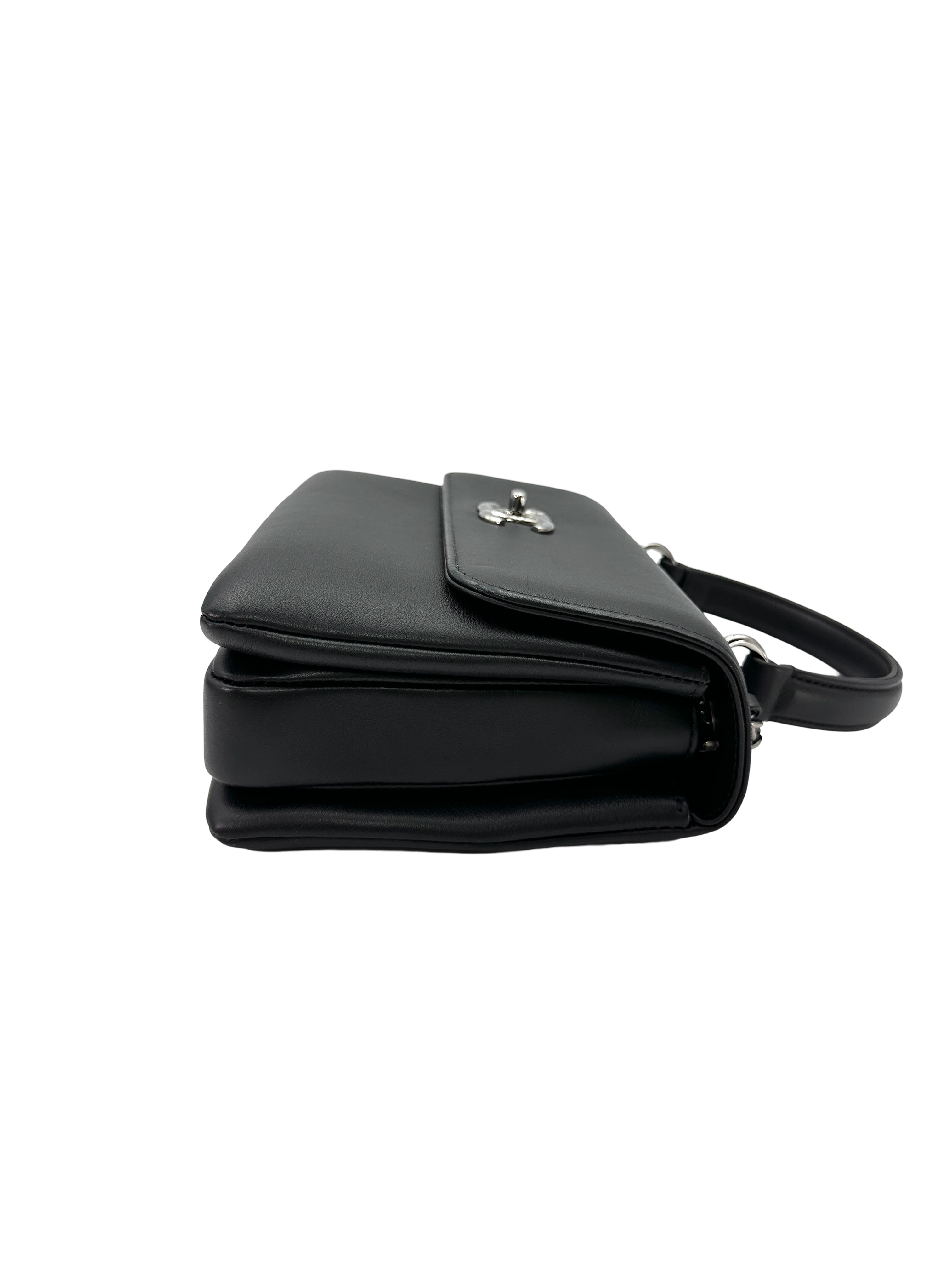 Chanel Trendy CC Black Leather Top Handle Bag(26***82) CC2441