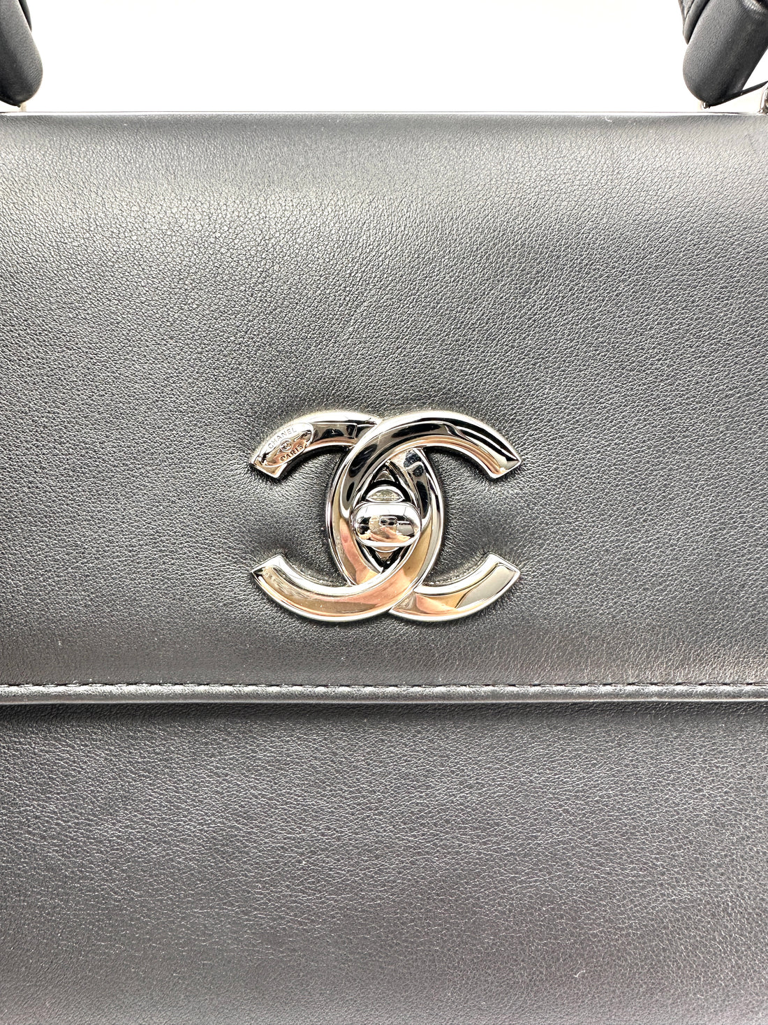Chanel Trendy CC Black Leather Top Handle Bag(26***82) CC2441