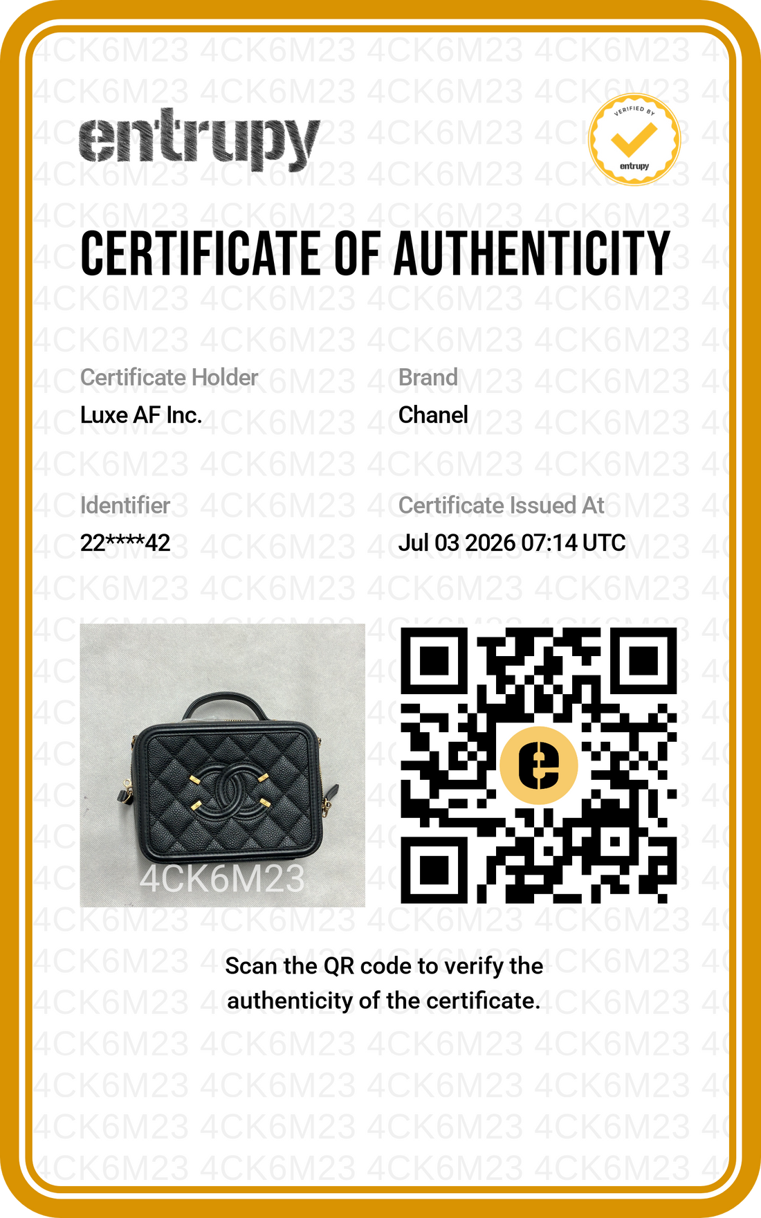 Chanel CC Filigree Black Quilted Leather Vanity Case(22***42) CC2483
