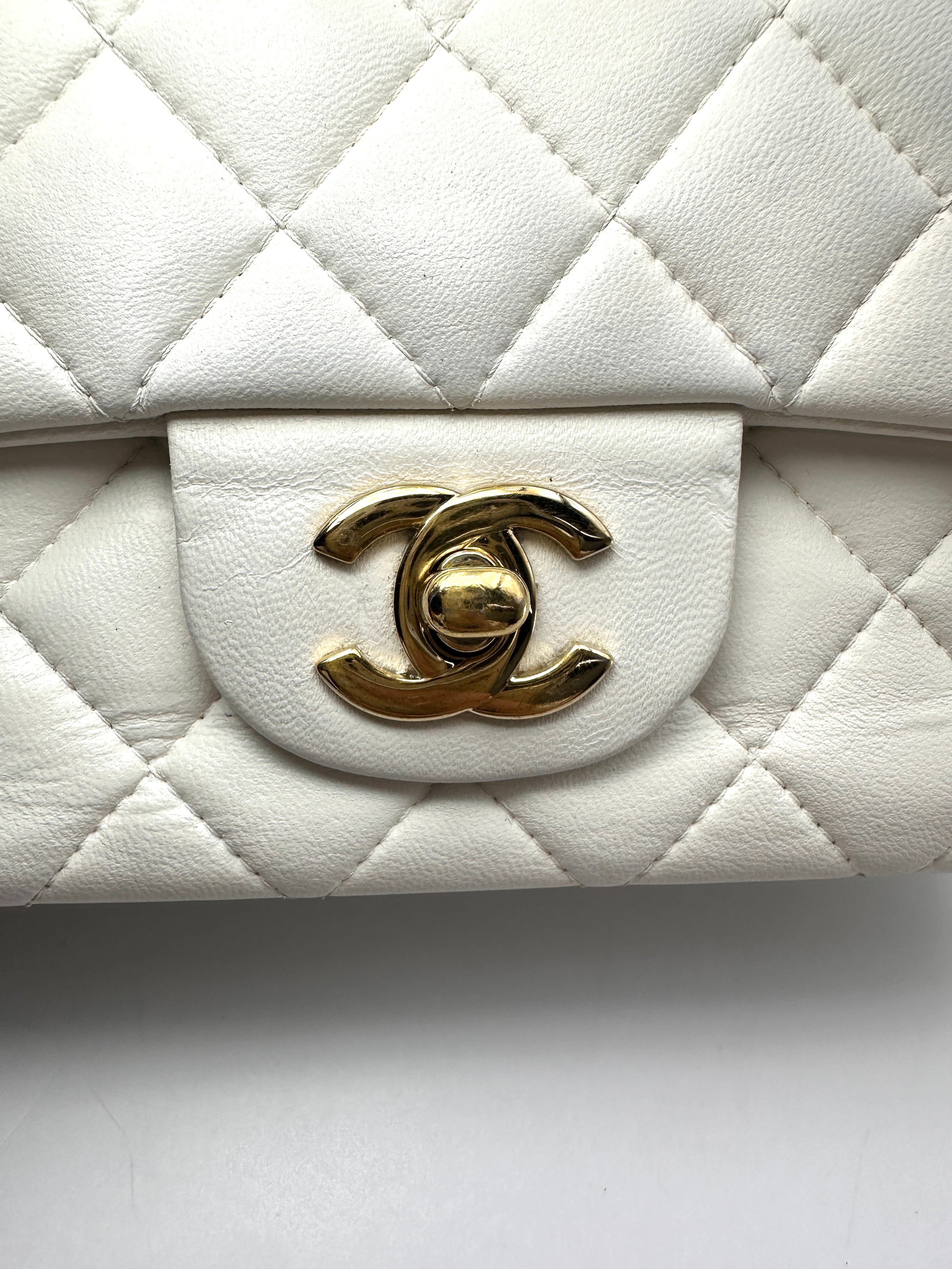 Chanel Classic Flap White Quilted Leather Mini Shoulder Bag(23***07) CC2442