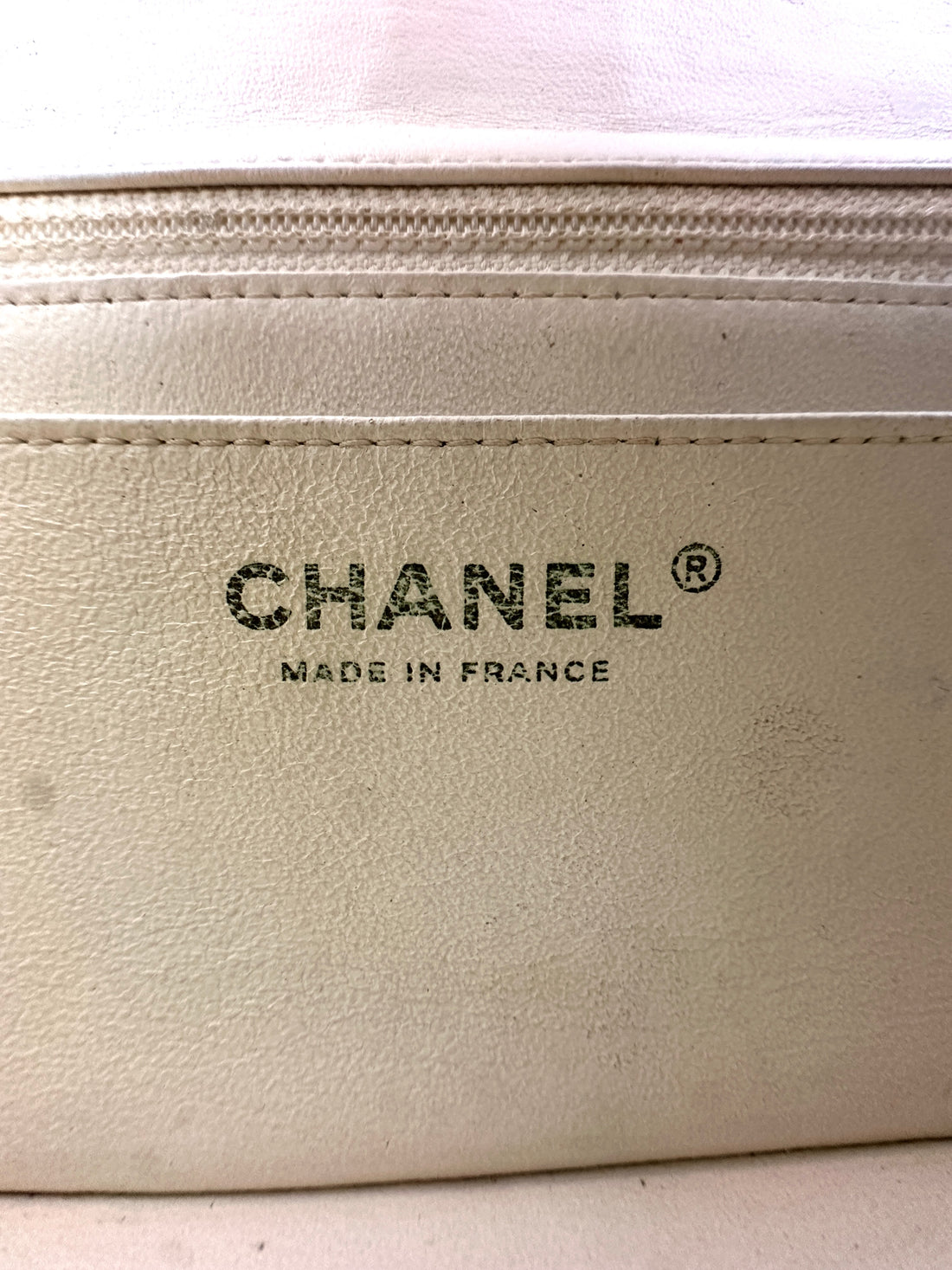 Chanel Classic Flap White Quilted Leather Mini Shoulder Bag(23***07) CC2442