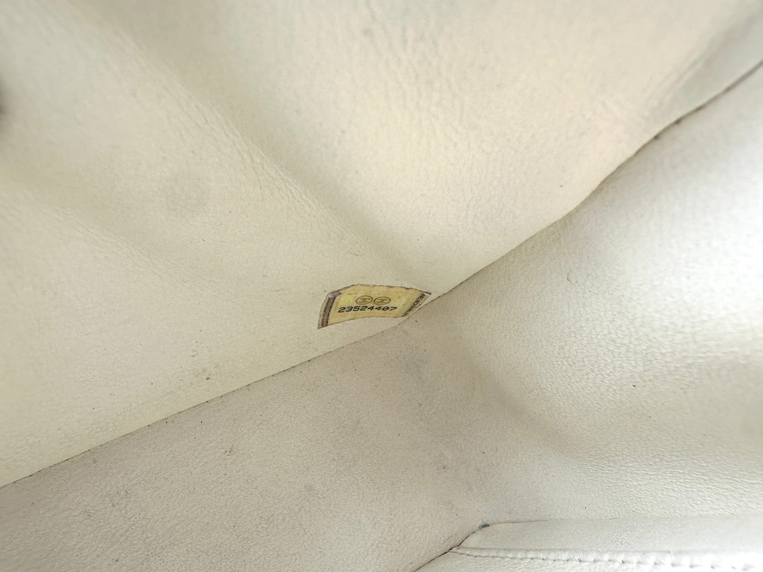 Chanel Classic Flap White Quilted Leather Mini Shoulder Bag(23***07) CC2442