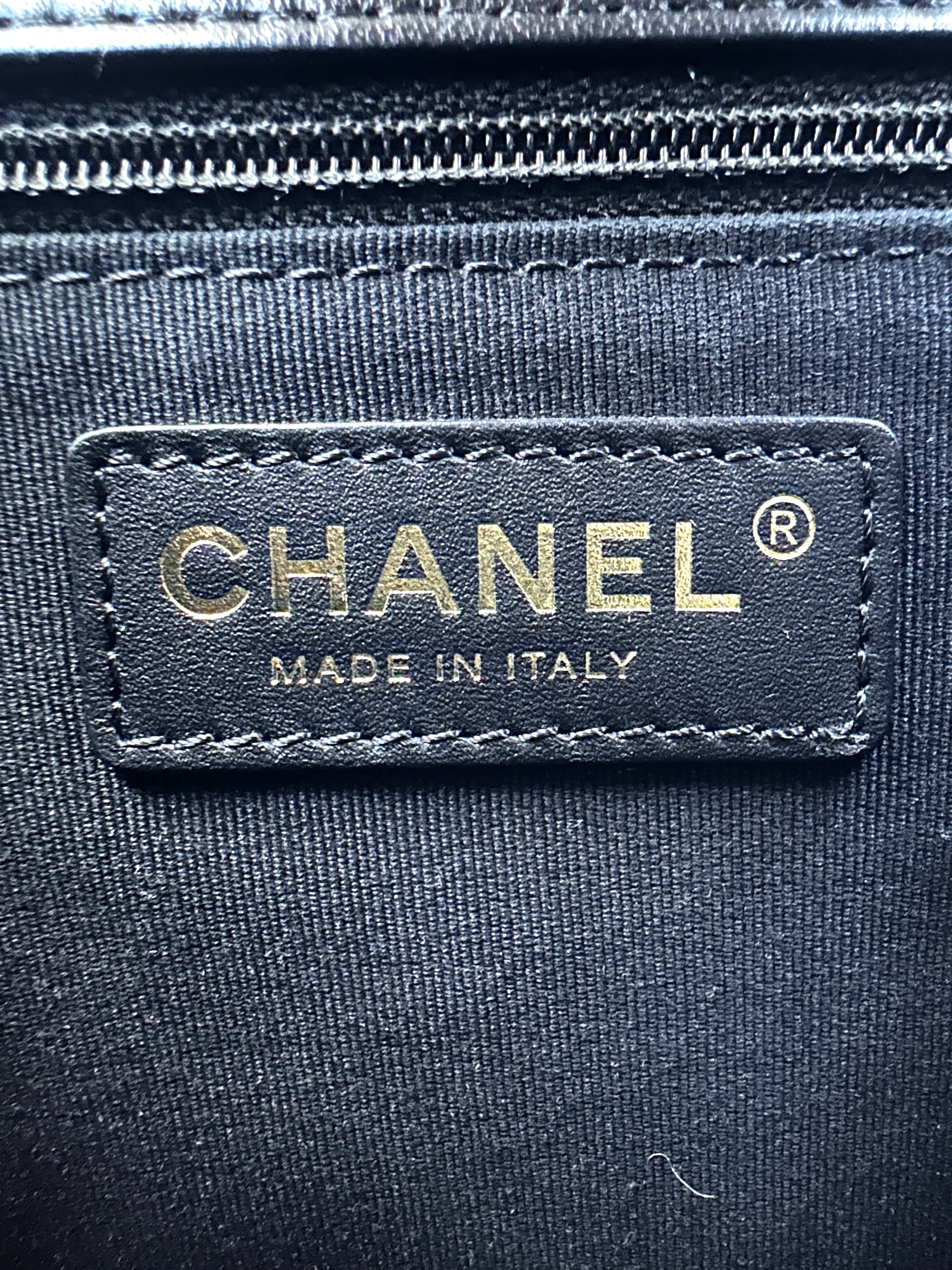 Chanel Classic Flap Black Quilted Leather Mini Shoulder Bag(K7***3G) CC2451