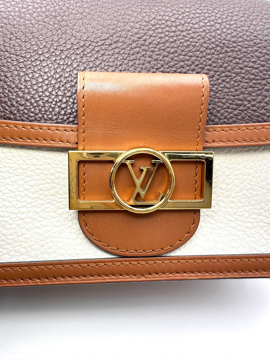 Louis Vuitton Dauphine Brown/White Leather Shoulder Bag LV3219