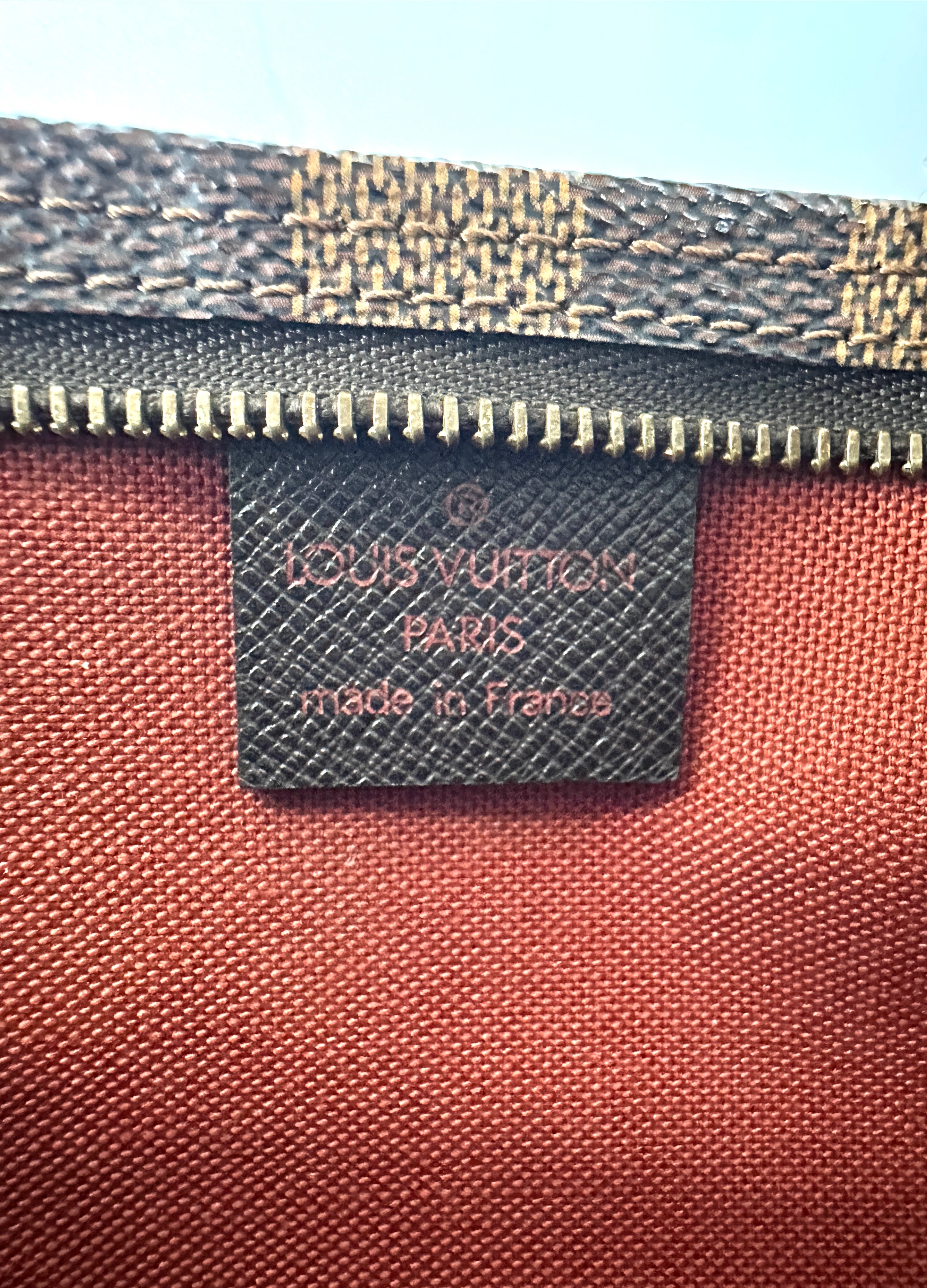 Louis Vuitton Damier Ebene Trousse Pochette LV3221