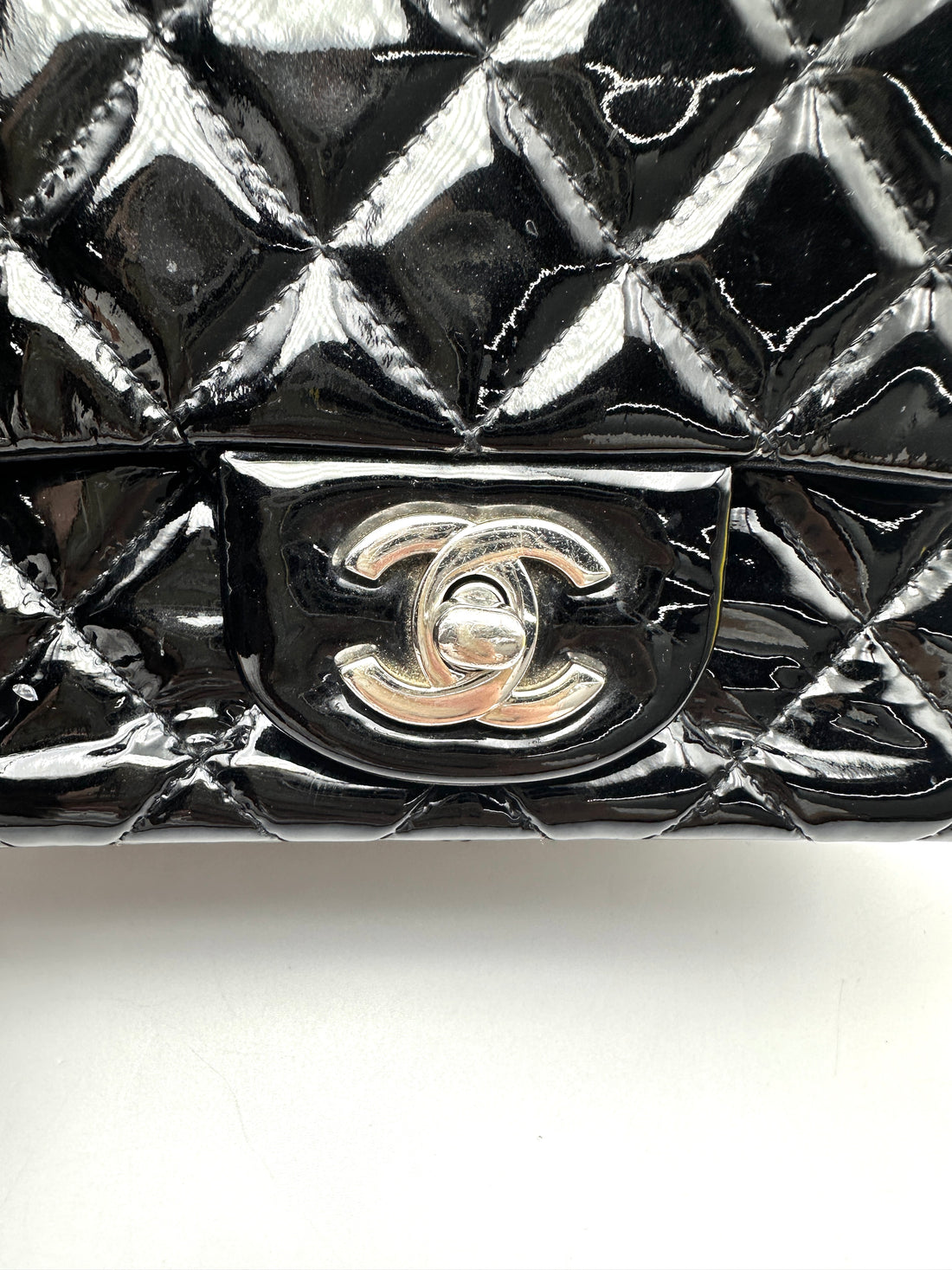Chanel Classic Flap Black Quilted Patent Leather Mini Shoulder Bag(19***43) CC2459