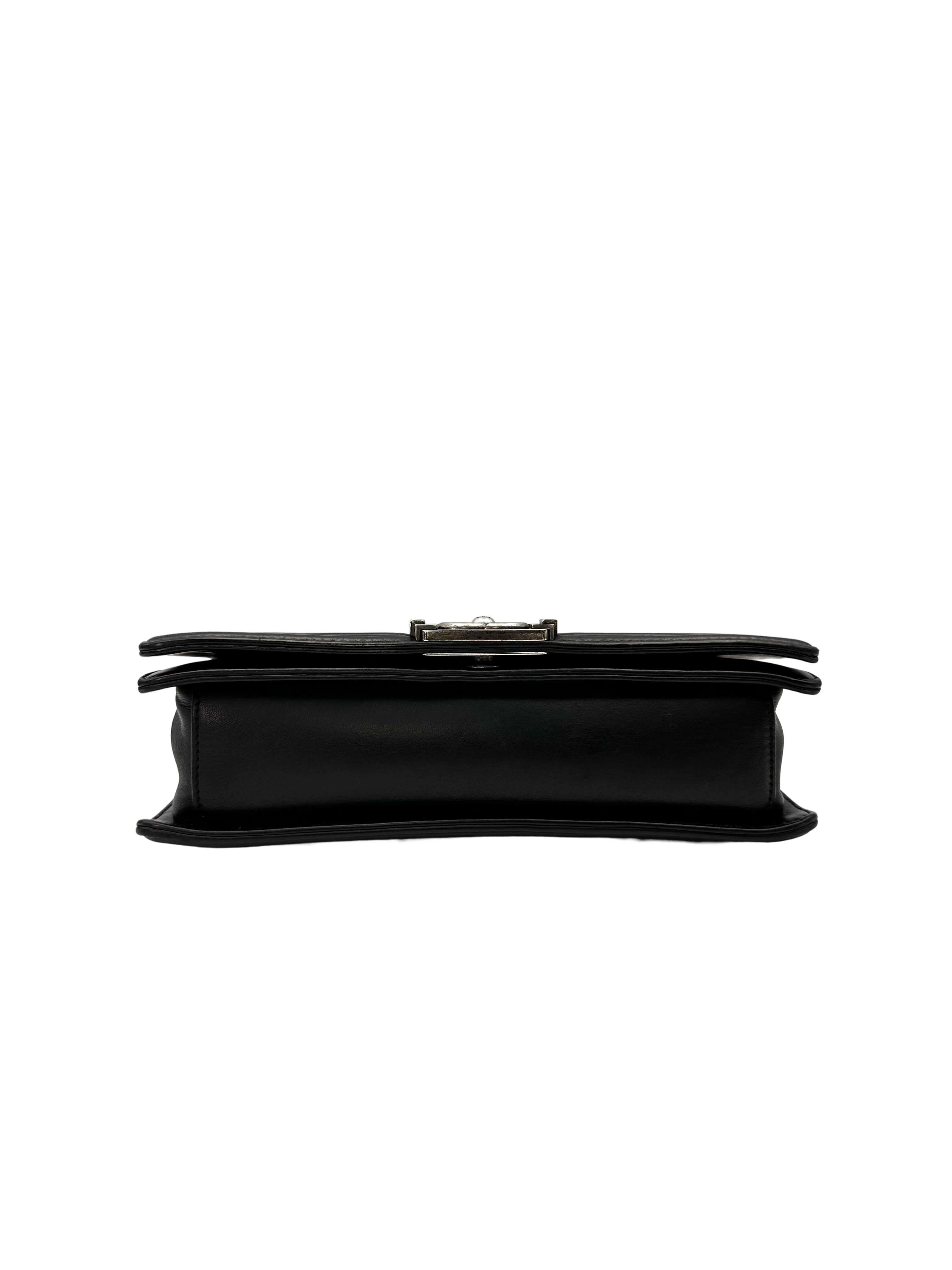 Chanel LeBoy Black Stingray Leather Flap Bag With Silver Buckle(16***44) CC2453