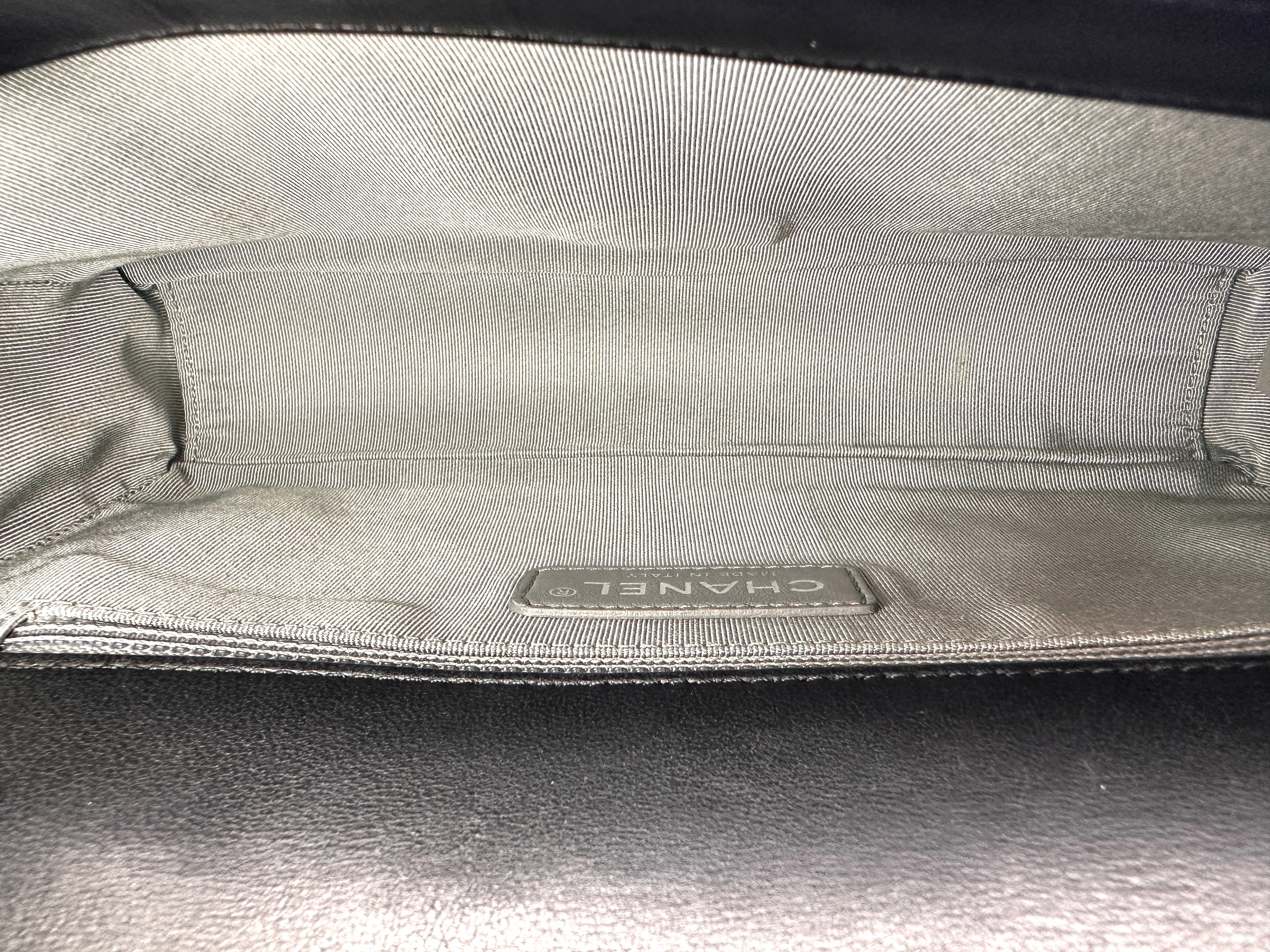 Chanel LeBoy Black Stingray Leather Flap Bag With Silver Buckle(16***44) CC2453