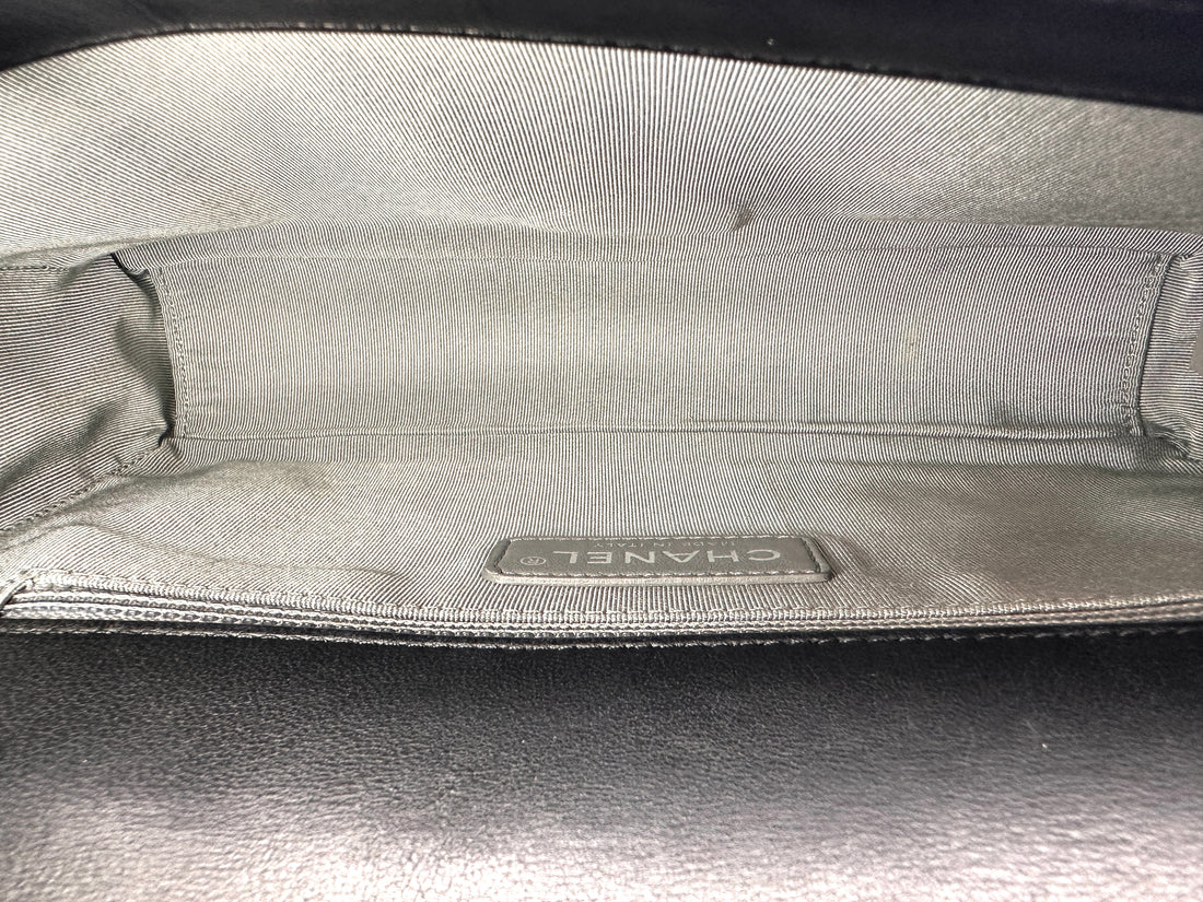 Chanel LeBoy Black Stingray Leather Flap Bag With Silver Buckle(16***44) CC2453