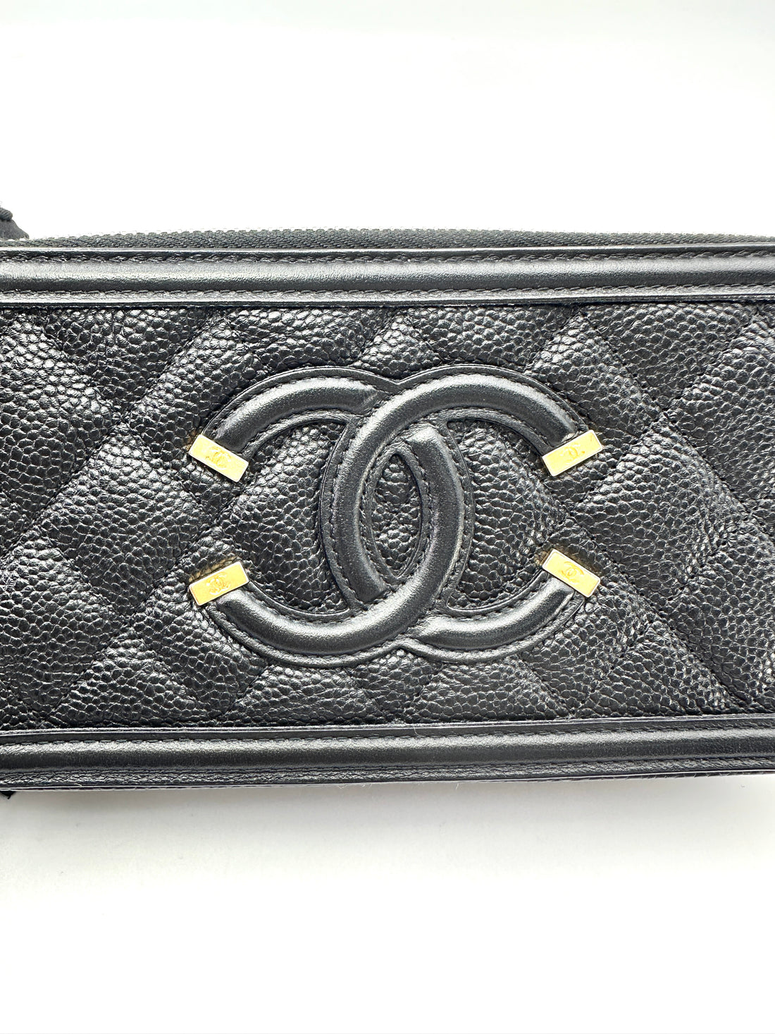 Chanel CC Filigree Black Quilted Leather Vanity Clutch(27***33) CC2454