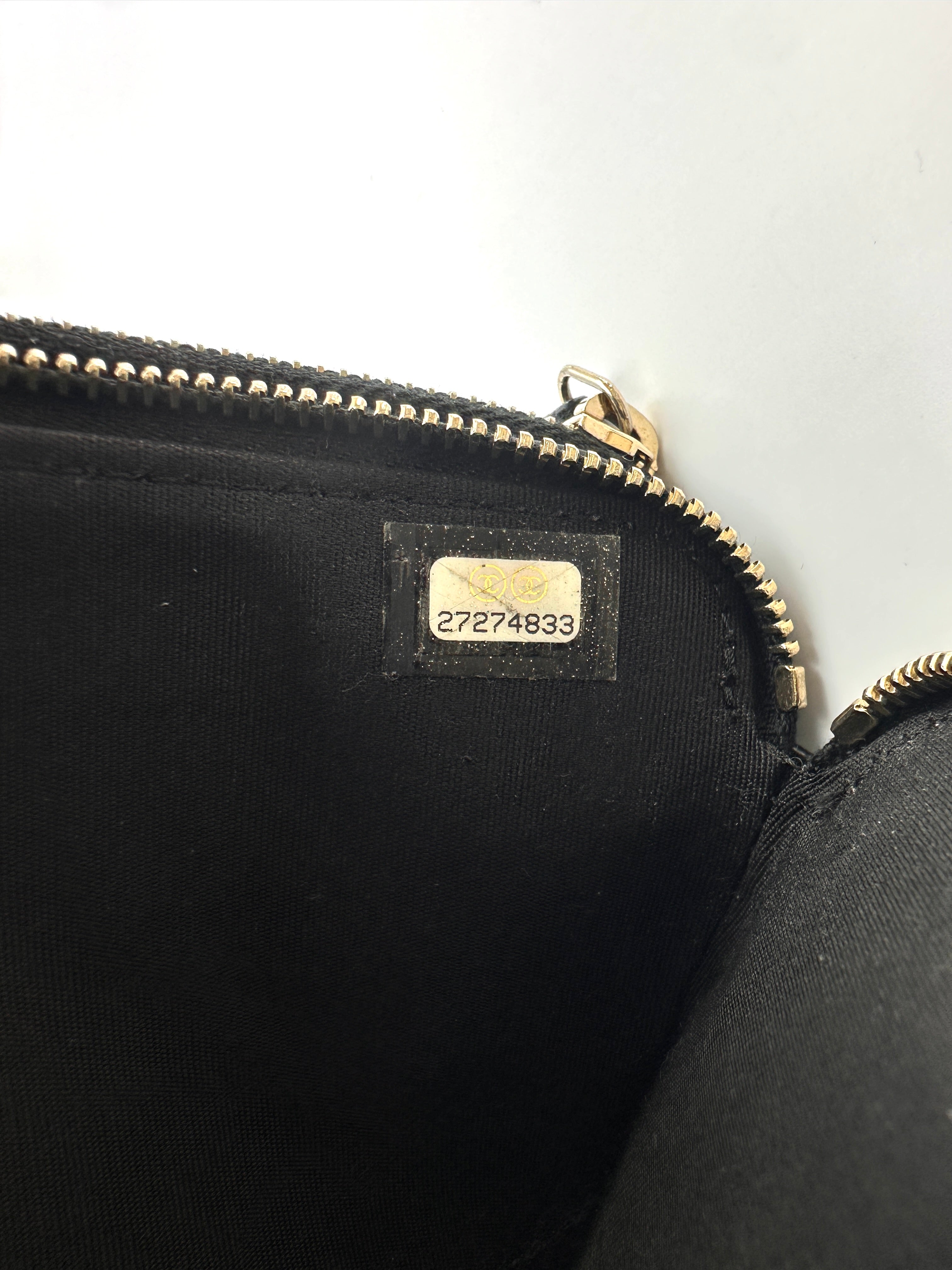 Chanel CC Filigree Black Quilted Leather Vanity Clutch(27***33) CC2454