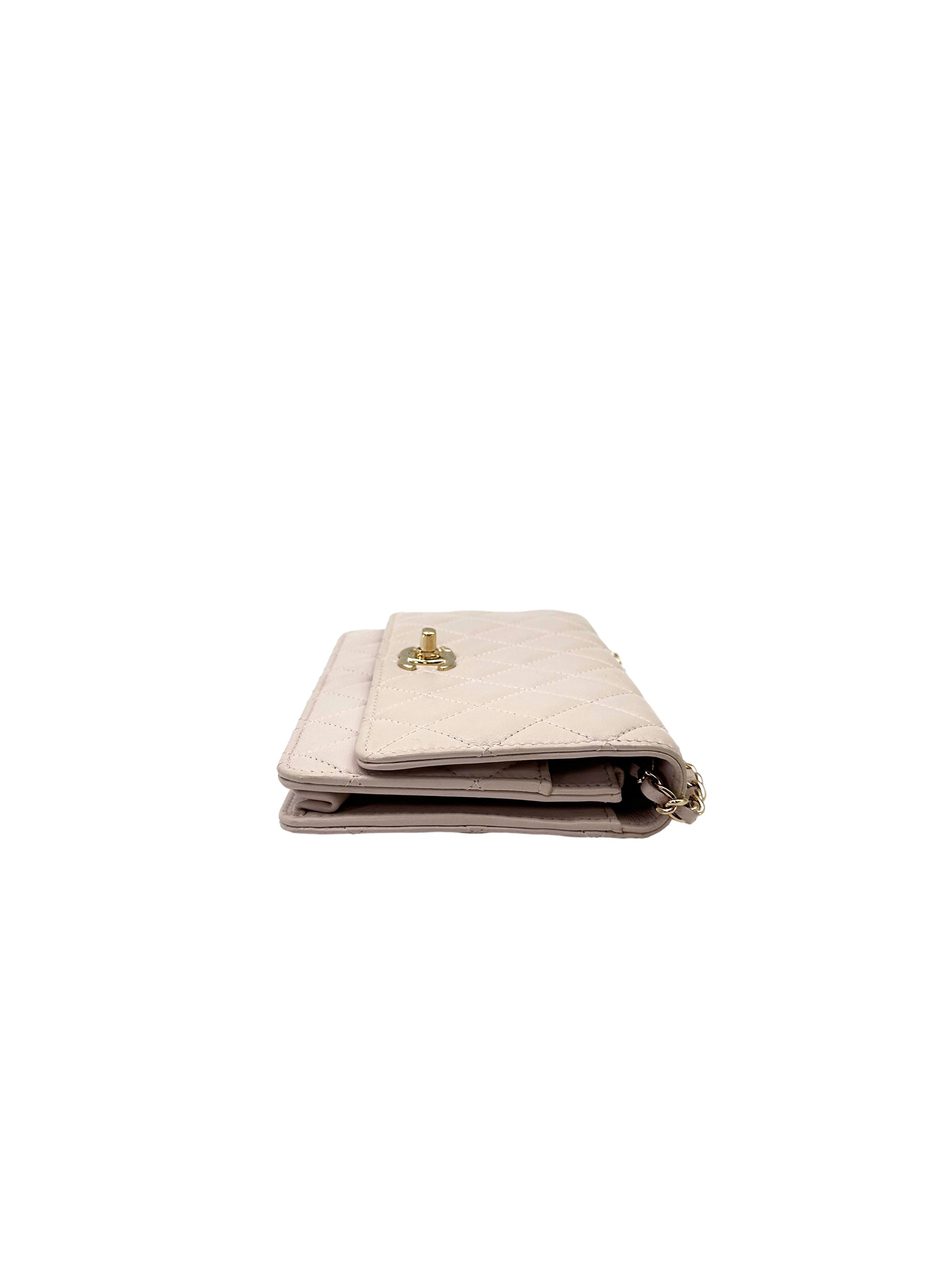 Chanel Trendy CC Pink Quilted Leather Wallet On Chain(30***19) CC2457