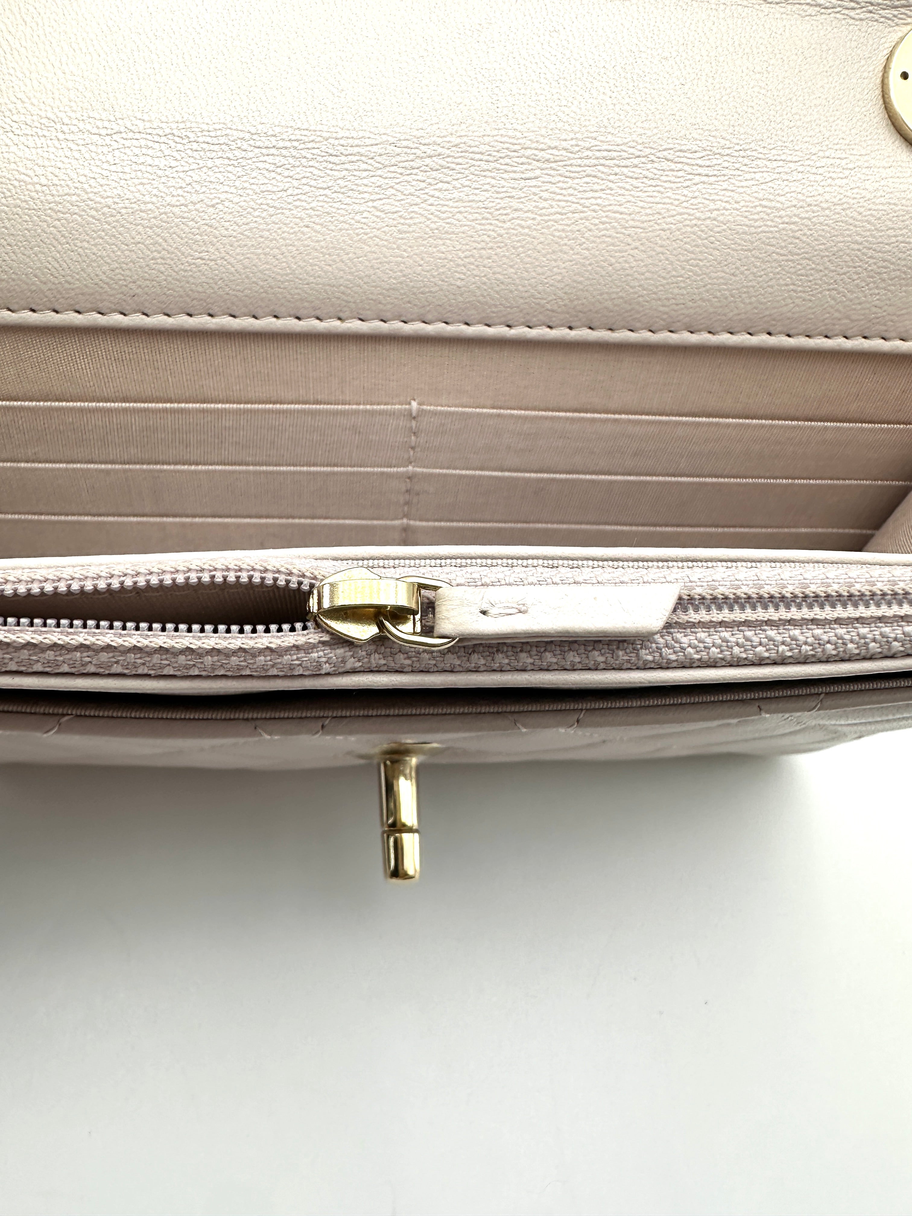 Chanel Trendy CC Pink Quilted Leather Wallet On Chain(30***19) CC2457