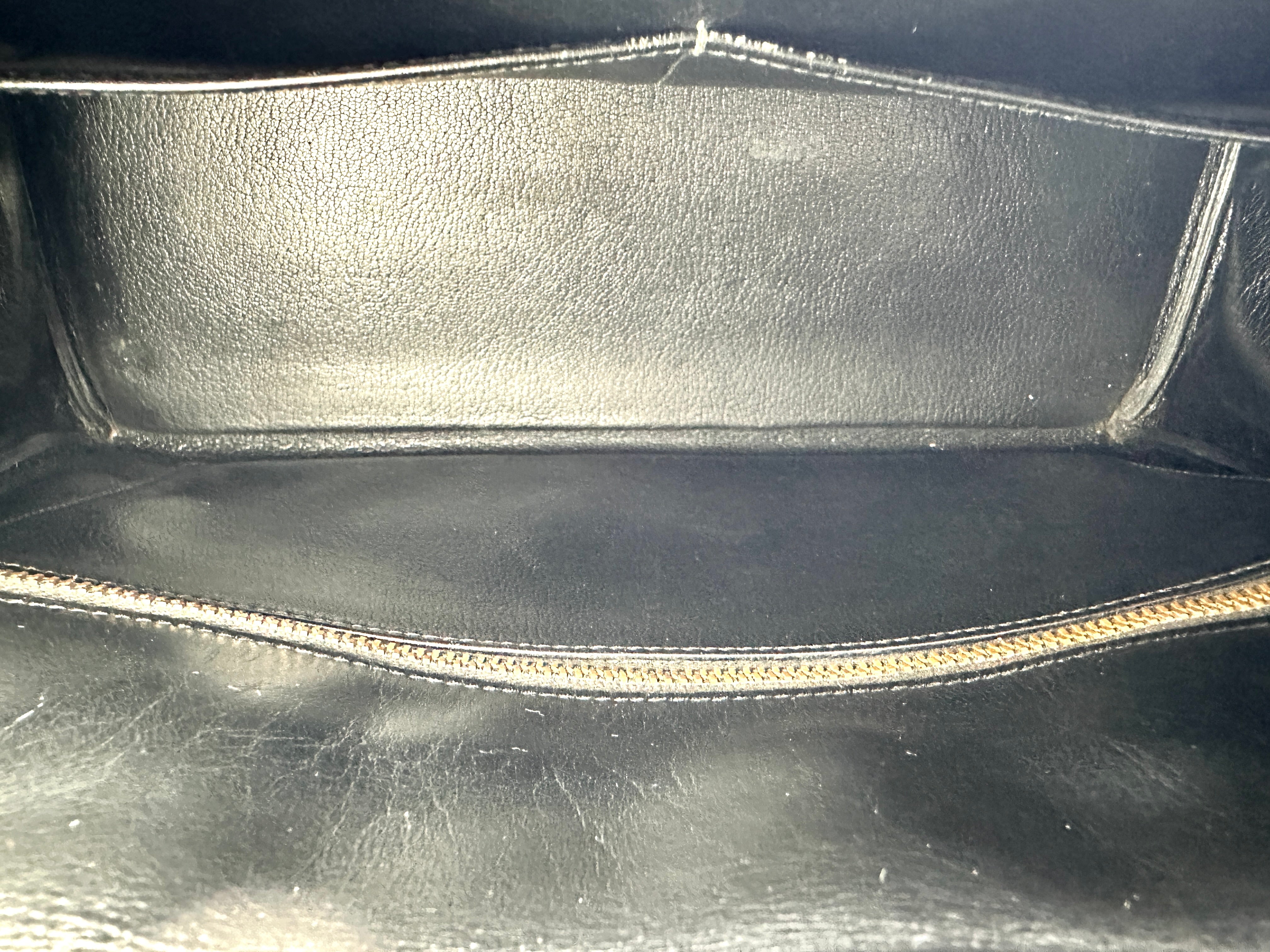 Hermes Kelly Black Leather Top Handle Bag With Gold Hardware HR144SA